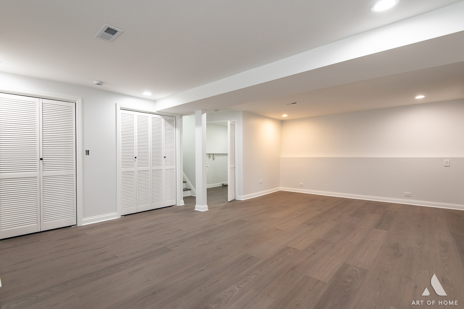 251 N Pleasant Drive, Glenwood, IL 60425