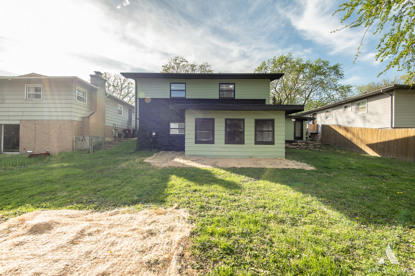 251 N Pleasant Drive, Glenwood, IL 60425