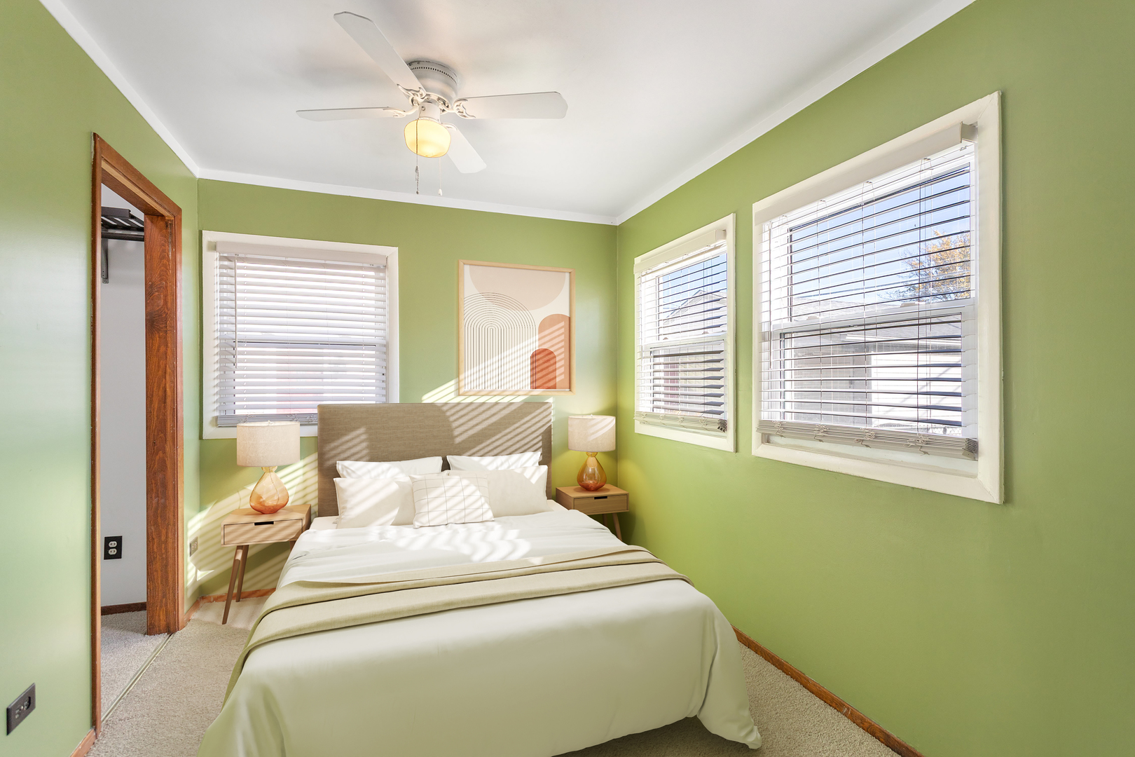 8635 44th Place, Lyons, IL 60534