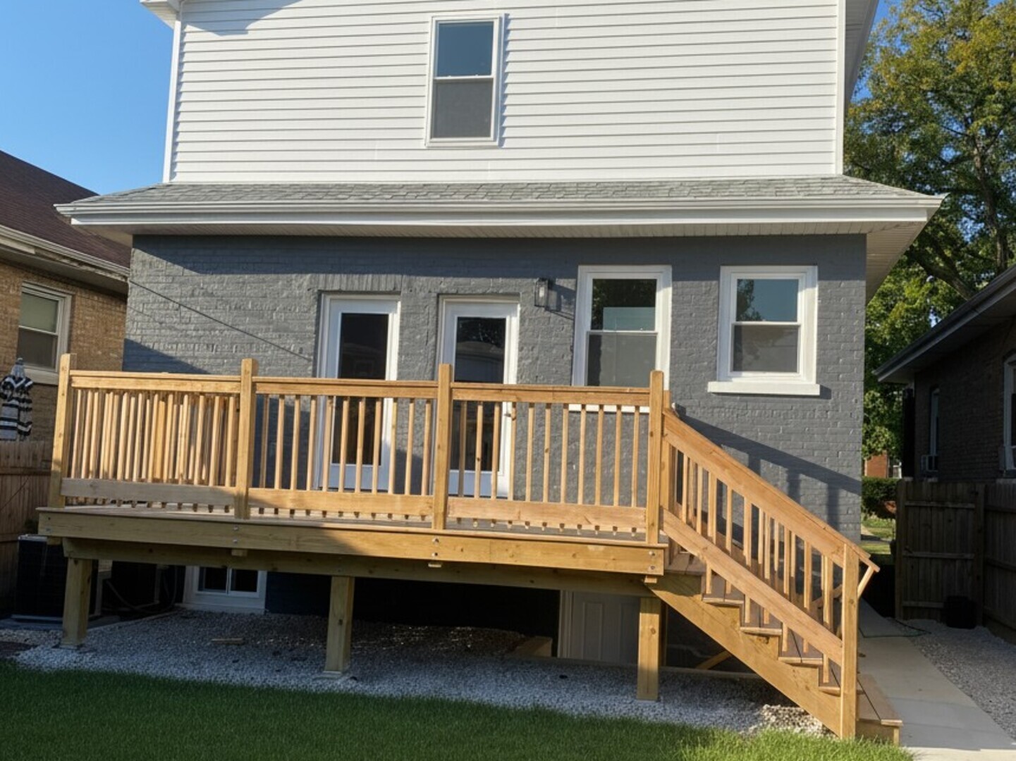 6109 W Berenice Avenue, Chicago, IL 60634