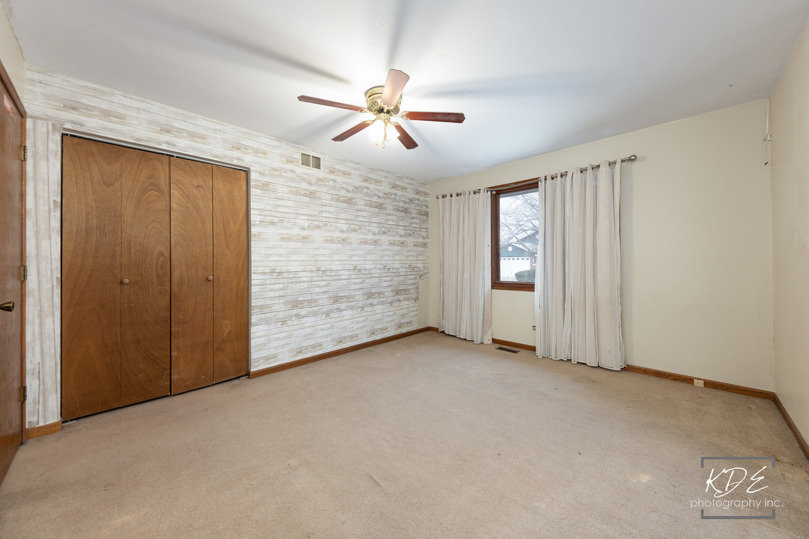 17027 Judy Court, Oak Forest, IL 60452