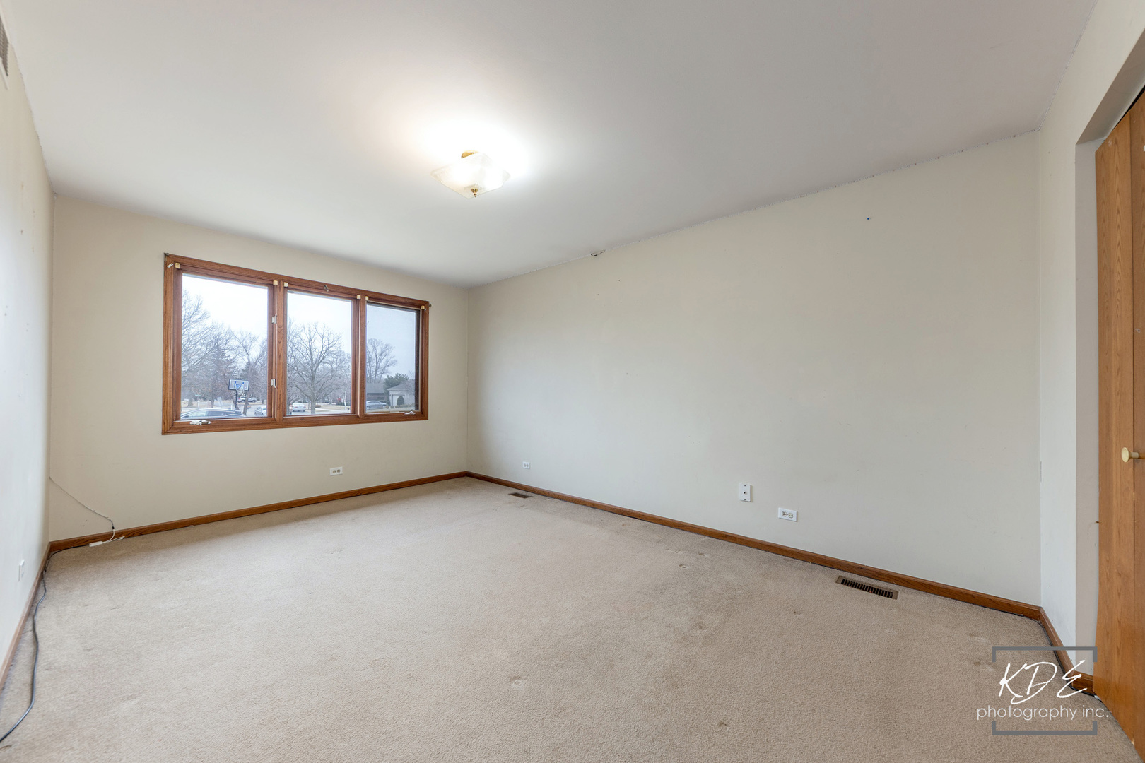 17027 Judy Court, Oak Forest, IL 60452