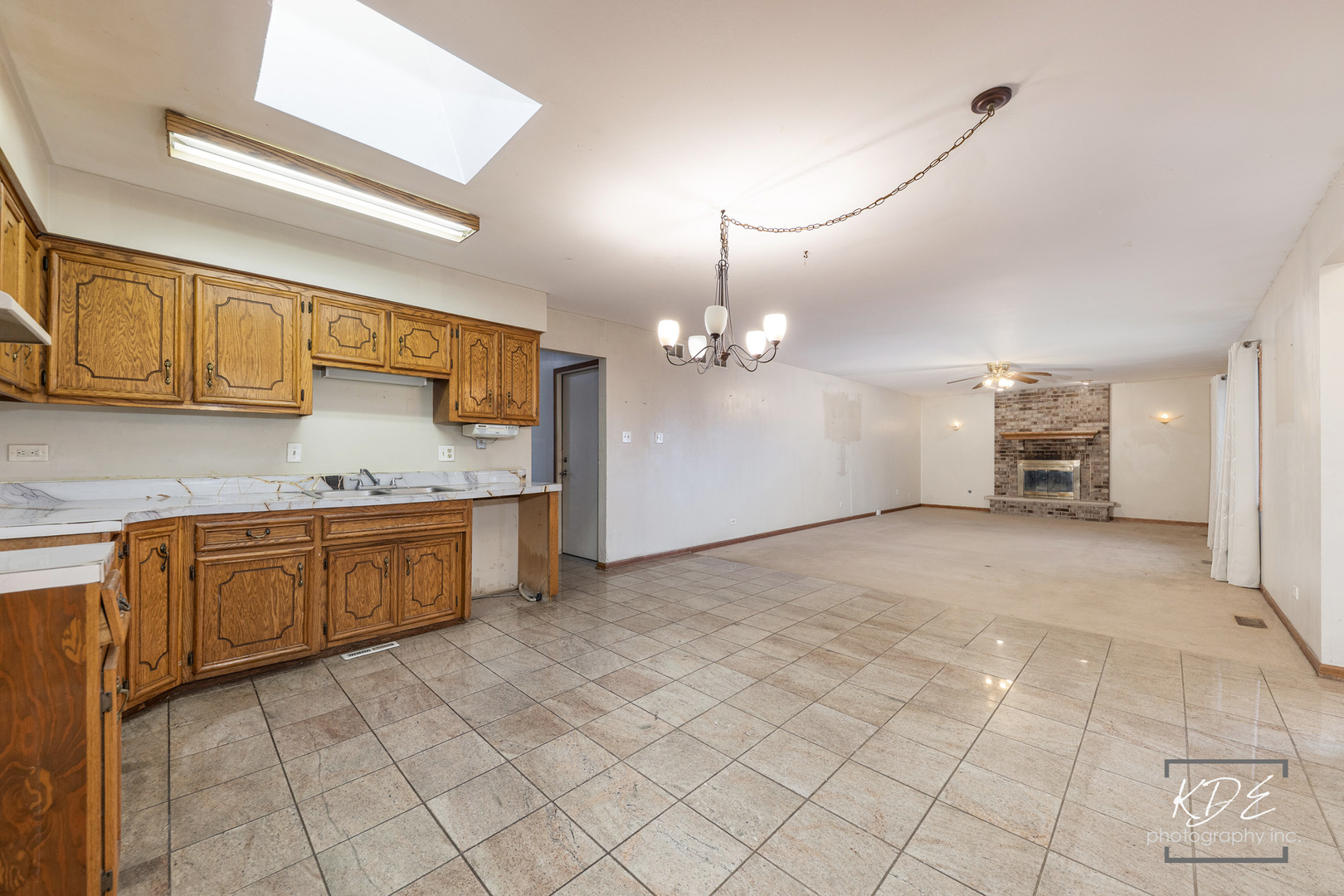 17027 Judy Court, Oak Forest, IL 60452