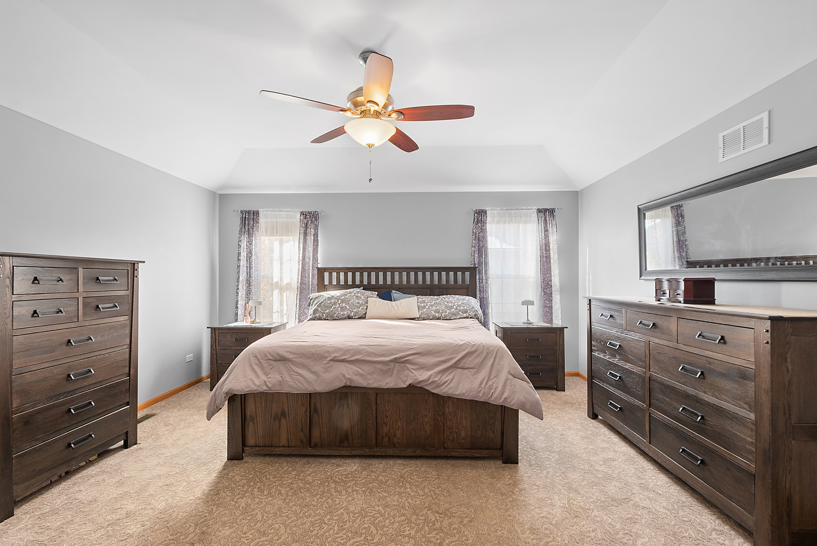 902 Cheyenne Lane, New Lenox, IL 60451