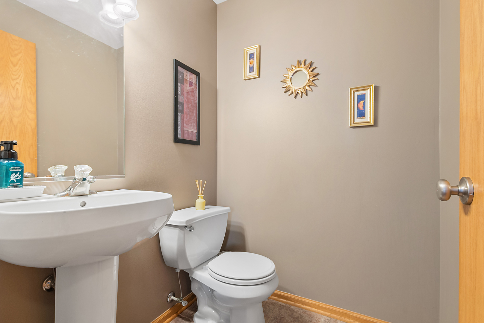 902 Cheyenne Lane, New Lenox, IL 60451