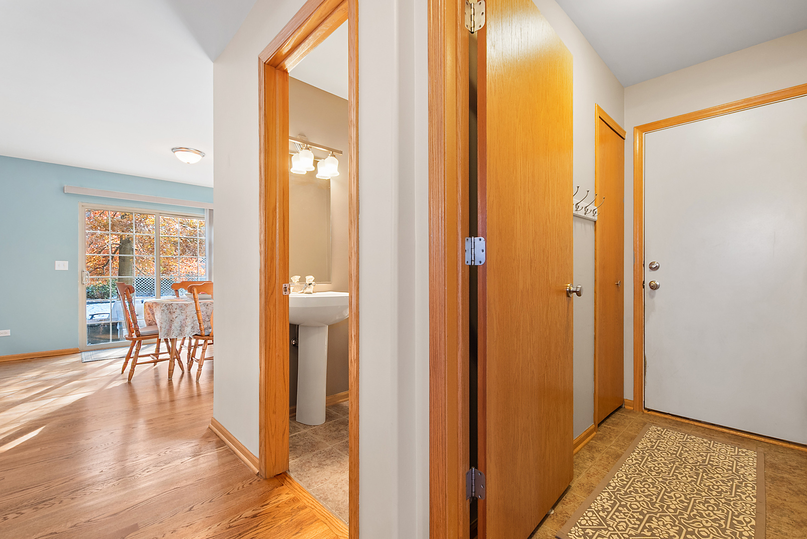 902 Cheyenne Lane, New Lenox, IL 60451