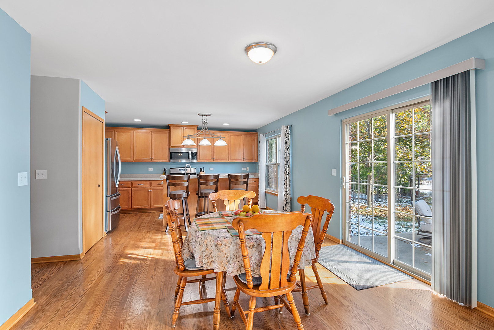 902 Cheyenne Lane, New Lenox, IL 60451