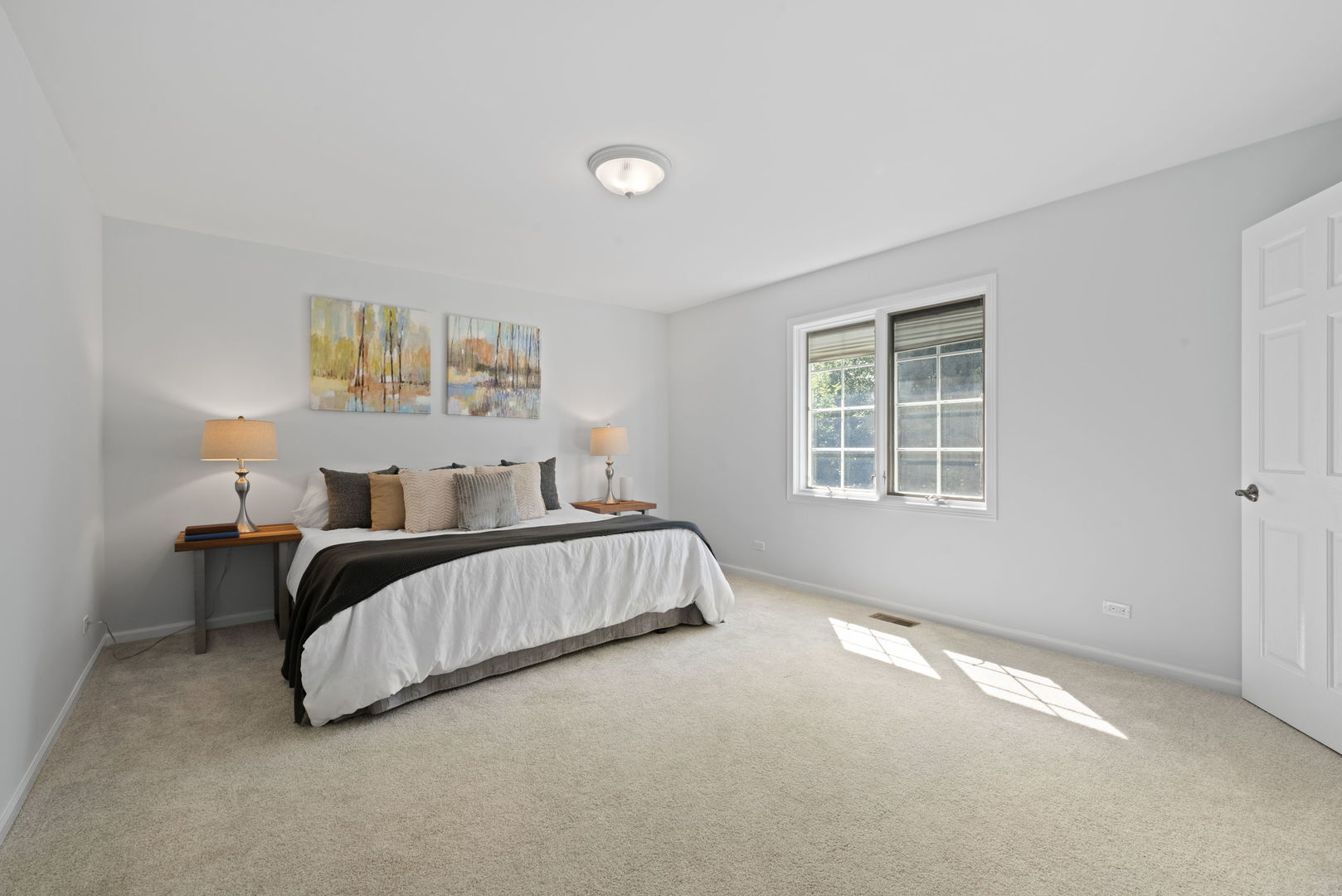 911 Red Fox Lane, Oak Brook, IL 60523