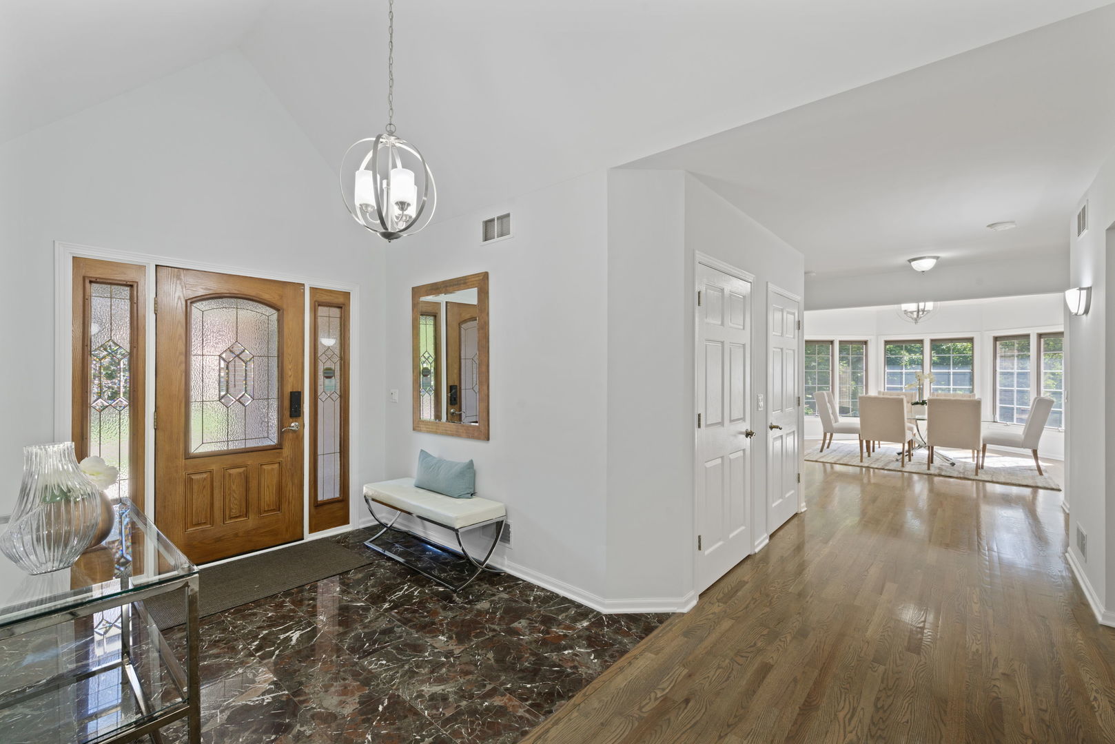 911 Red Fox Lane, Oak Brook, IL 60523