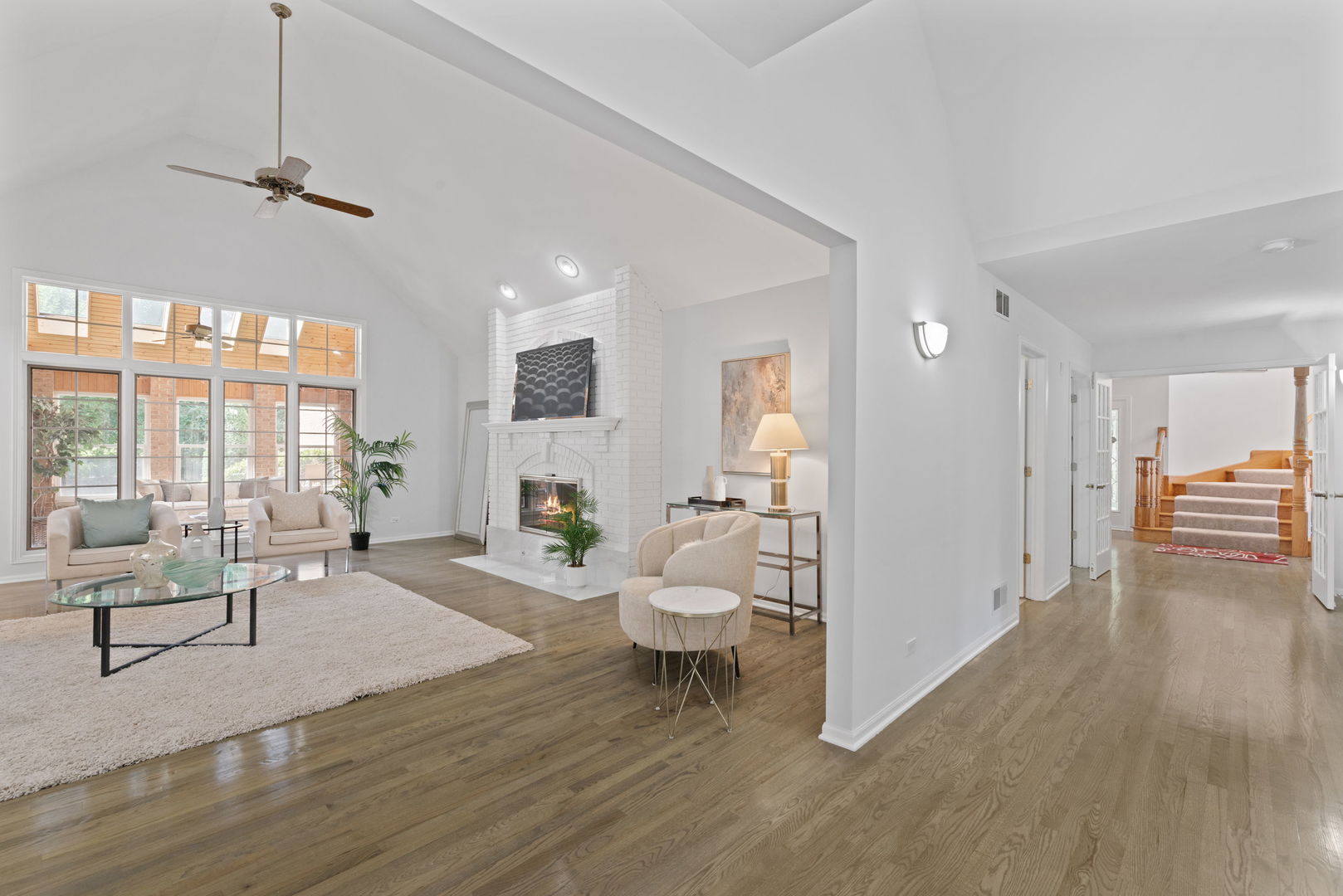 911 Red Fox Lane, Oak Brook, IL 60523