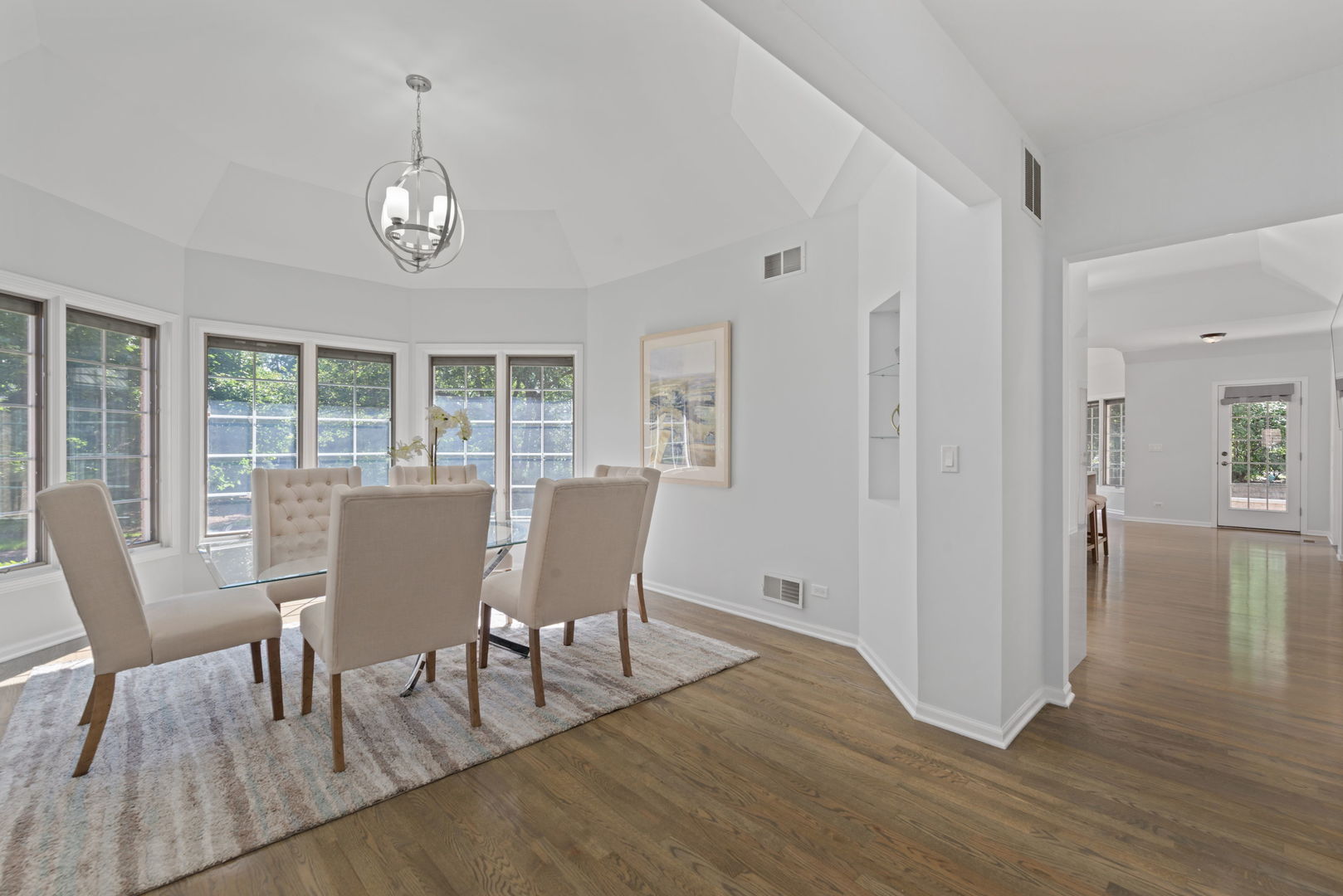 911 Red Fox Lane, Oak Brook, IL 60523