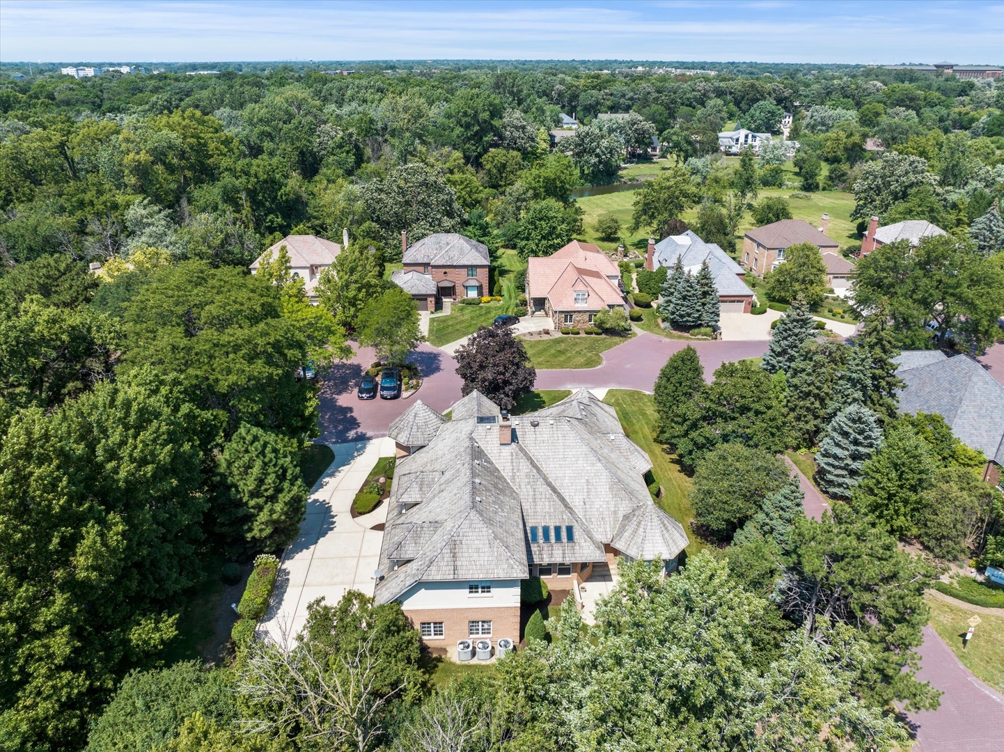 911 Red Fox Lane, Oak Brook, IL 60523