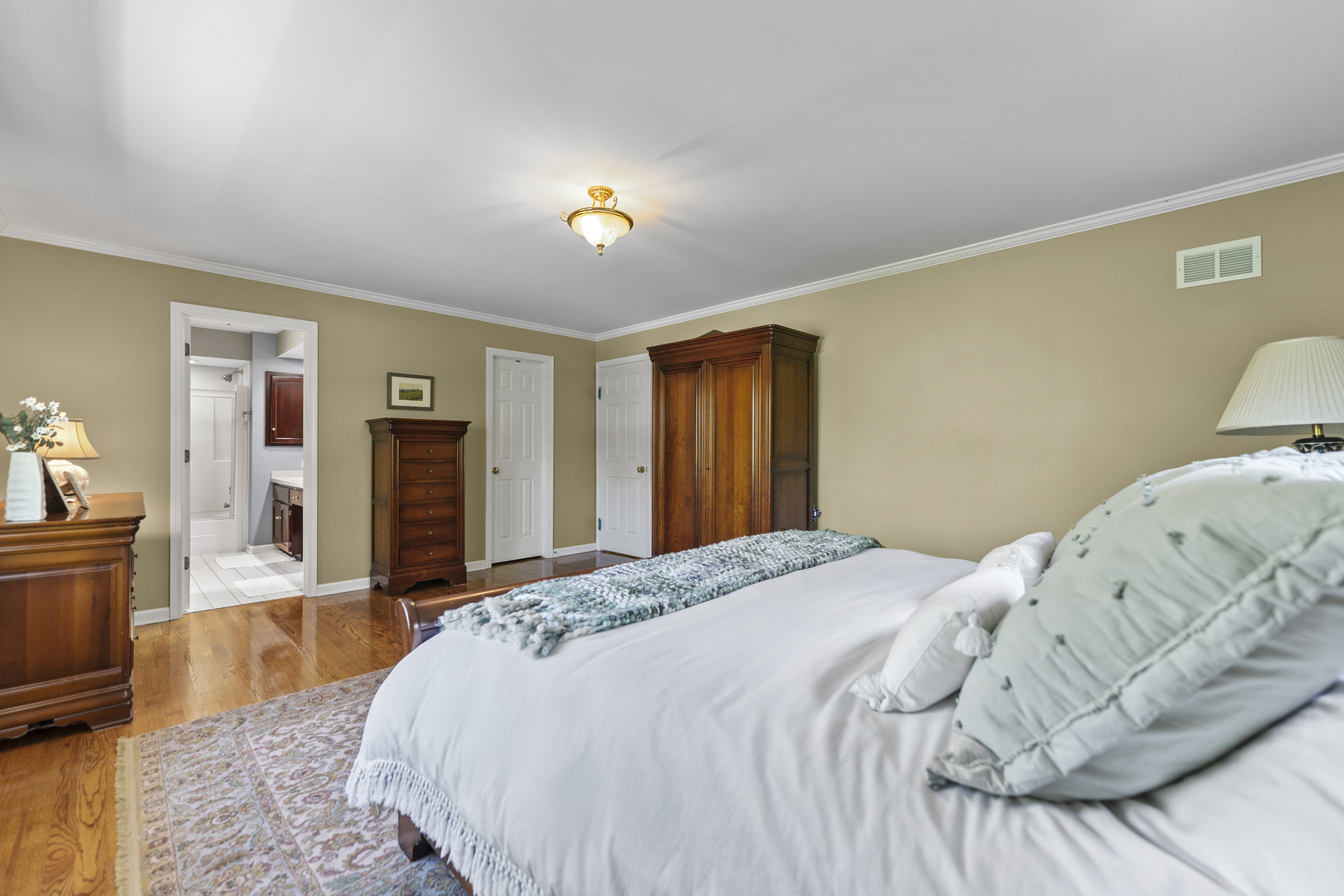 846 Park Drive, Flossmoor, IL 60422