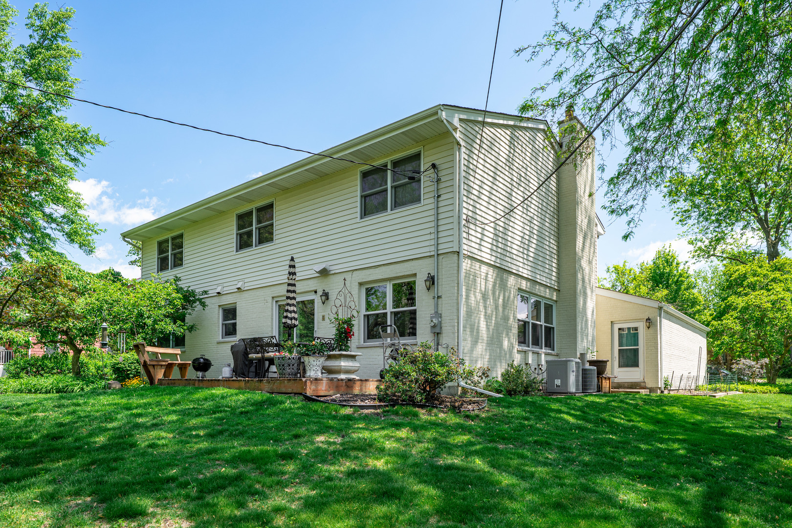 846 Park Drive, Flossmoor, IL 60422