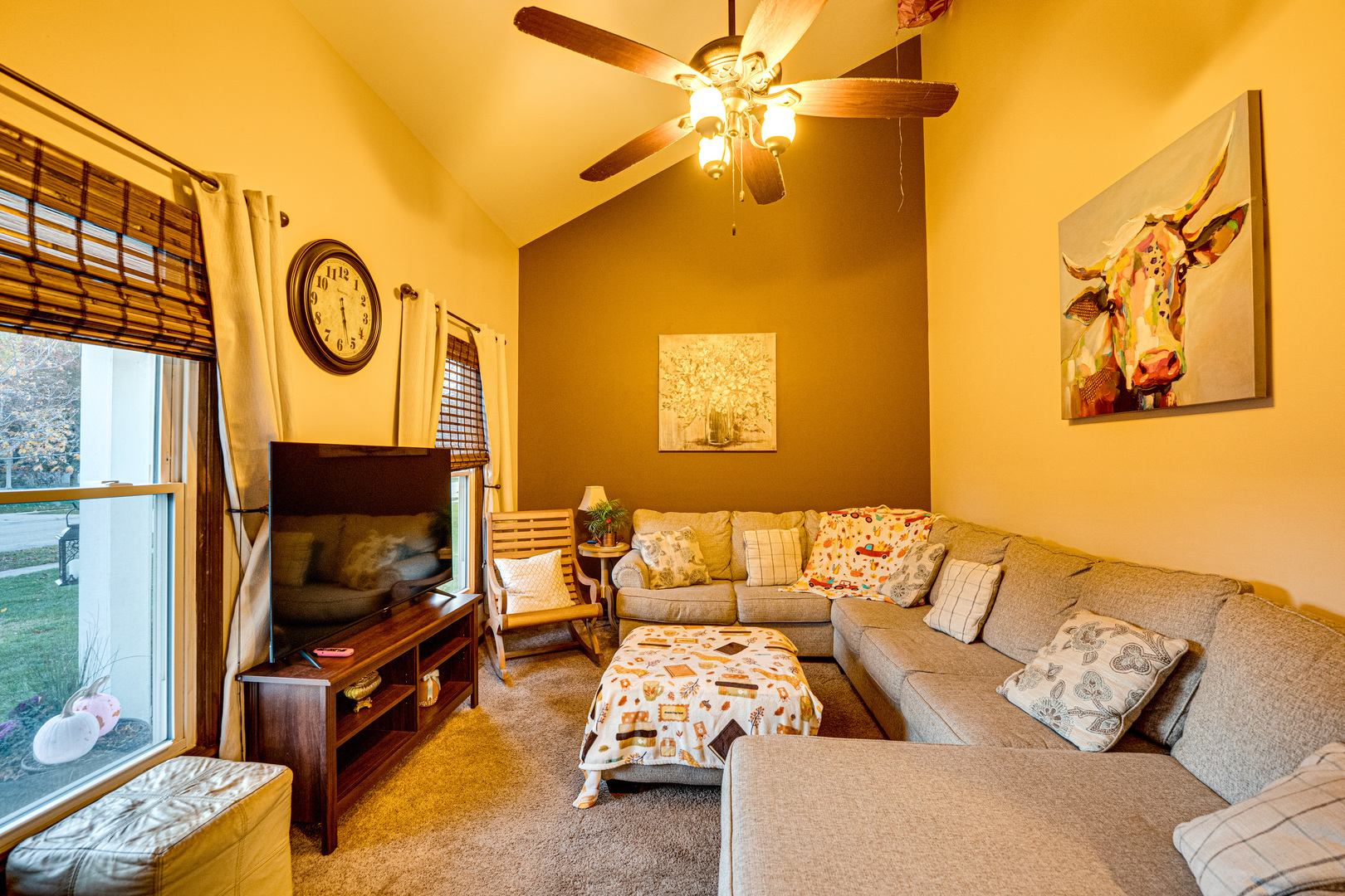 1715 Riverwood Drive, Algonquin, IL 60102