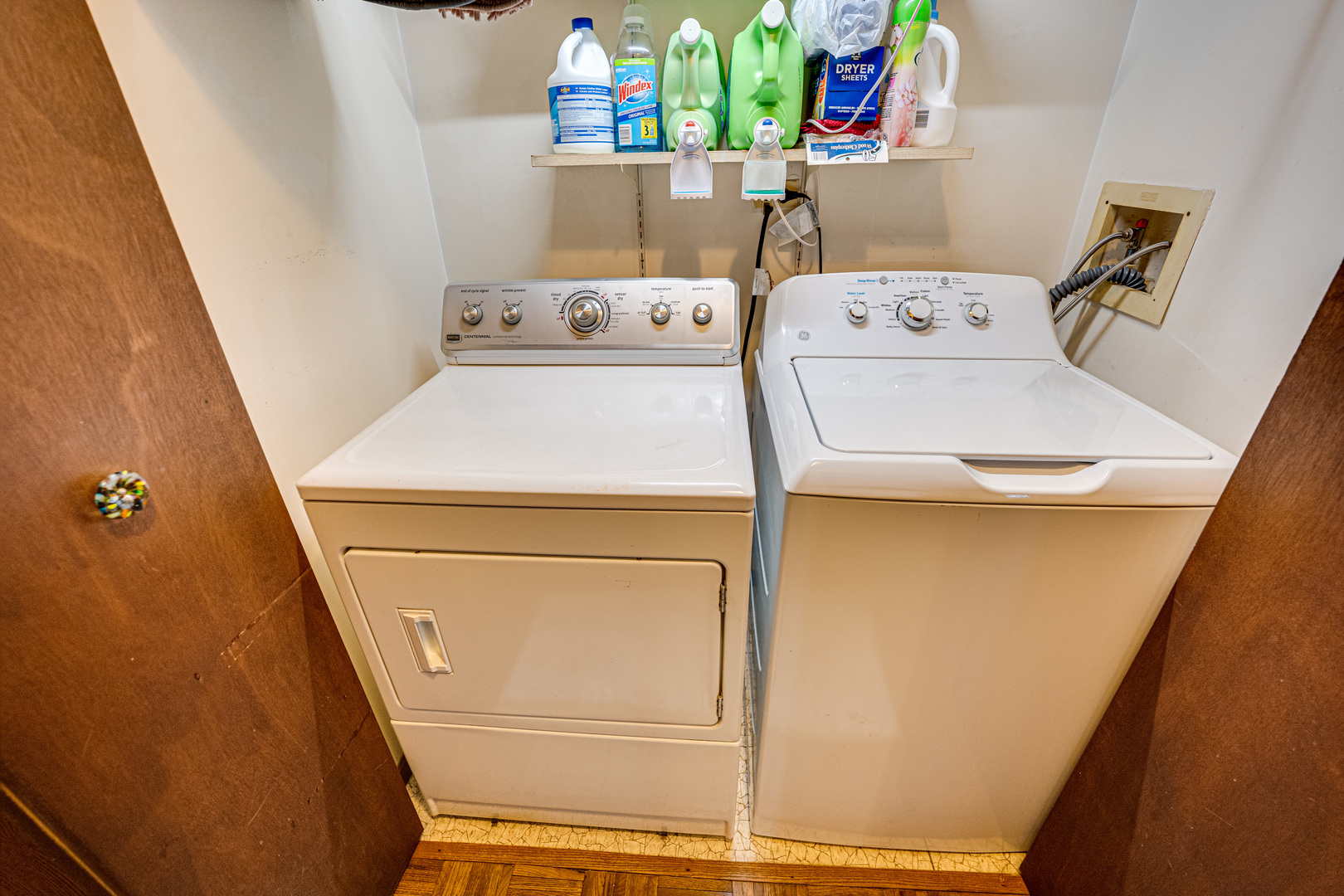 1715 Riverwood Drive, Algonquin, IL 60102