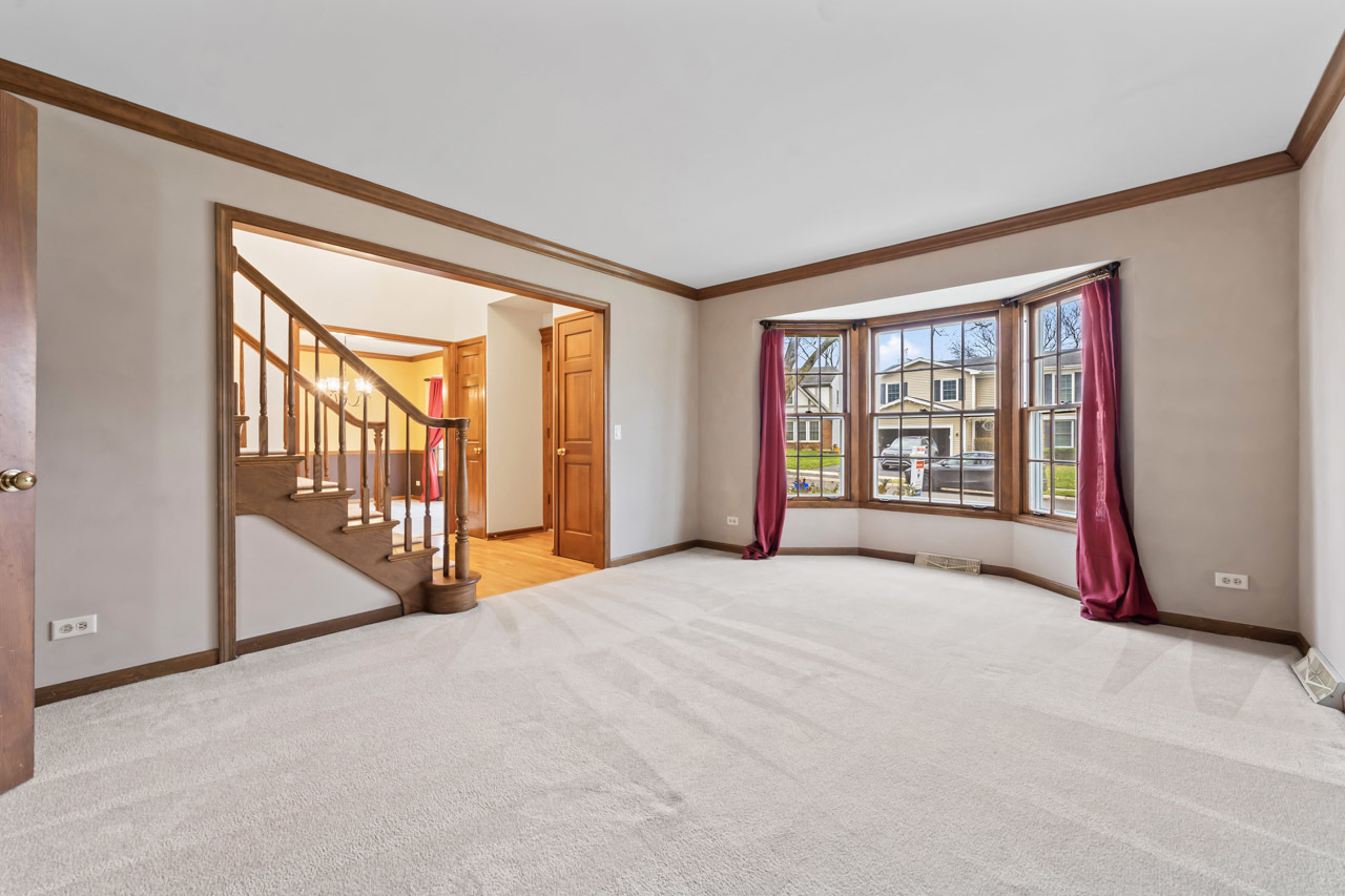 27W154 Chartwell Drive, Winfield, IL 60190