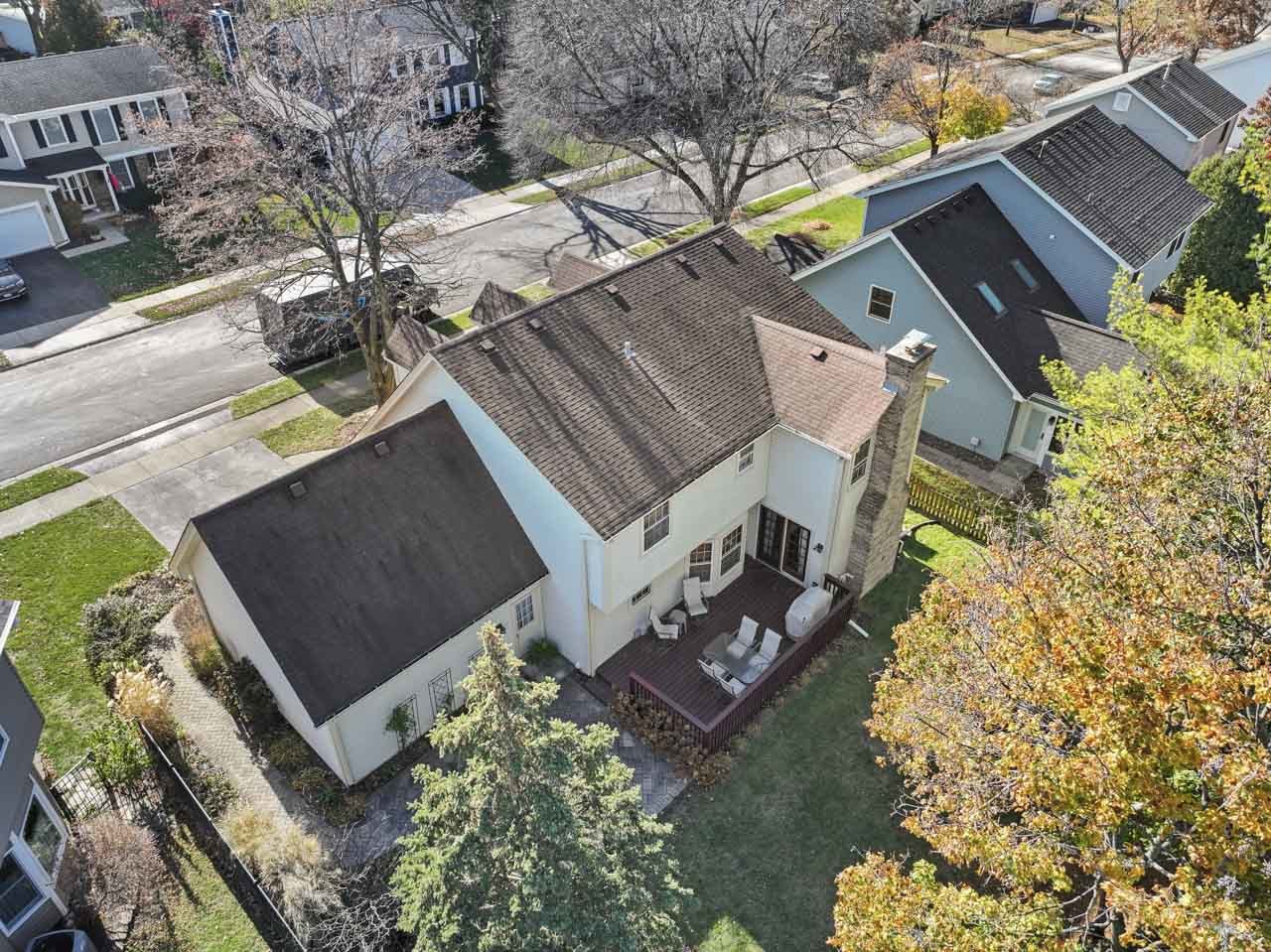 27W154 Chartwell Drive, Winfield, IL 60190