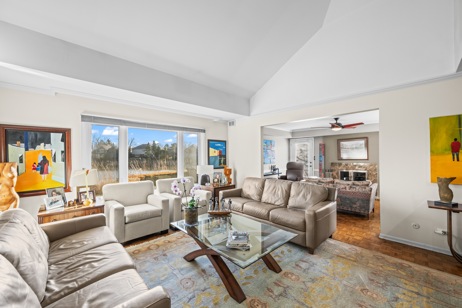 145 Rivershire Lane, Lincolnshire, IL 60069