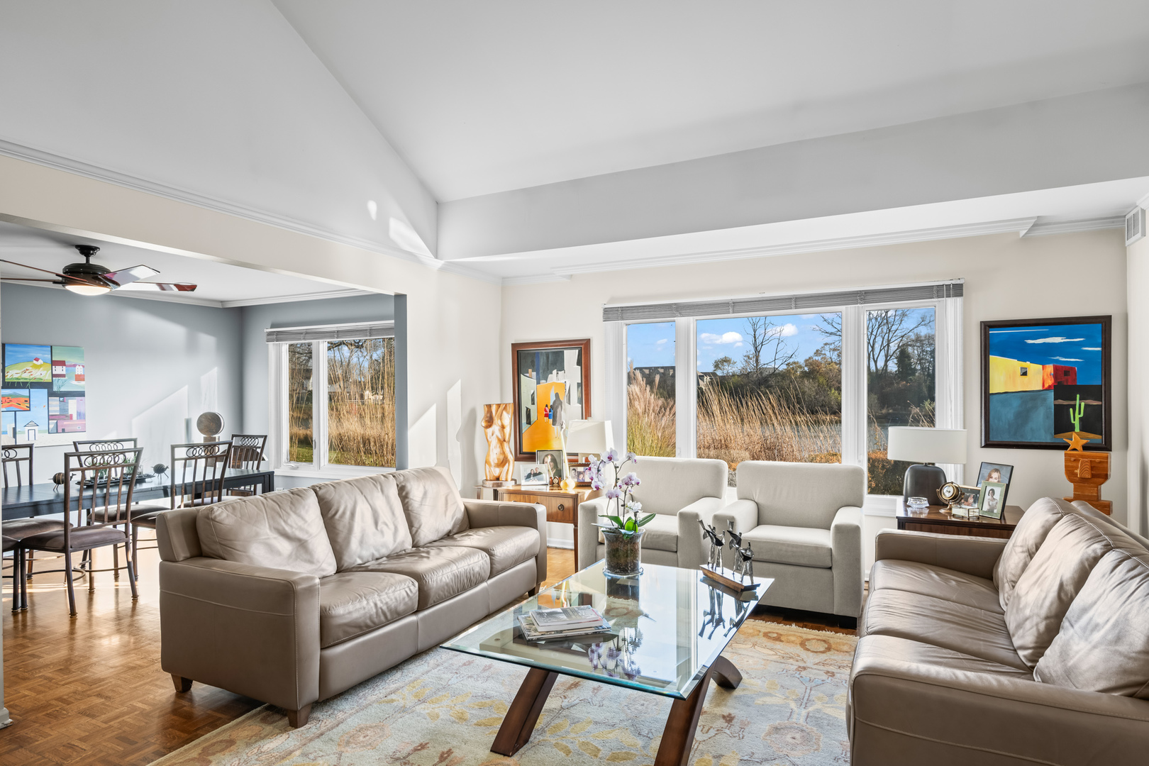 145 Rivershire Lane, Lincolnshire, IL 60069