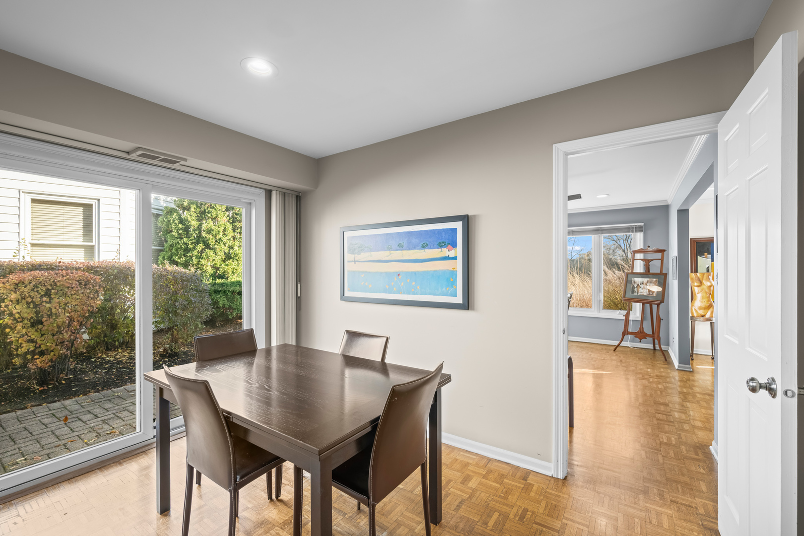 145 Rivershire Lane, Lincolnshire, IL 60069