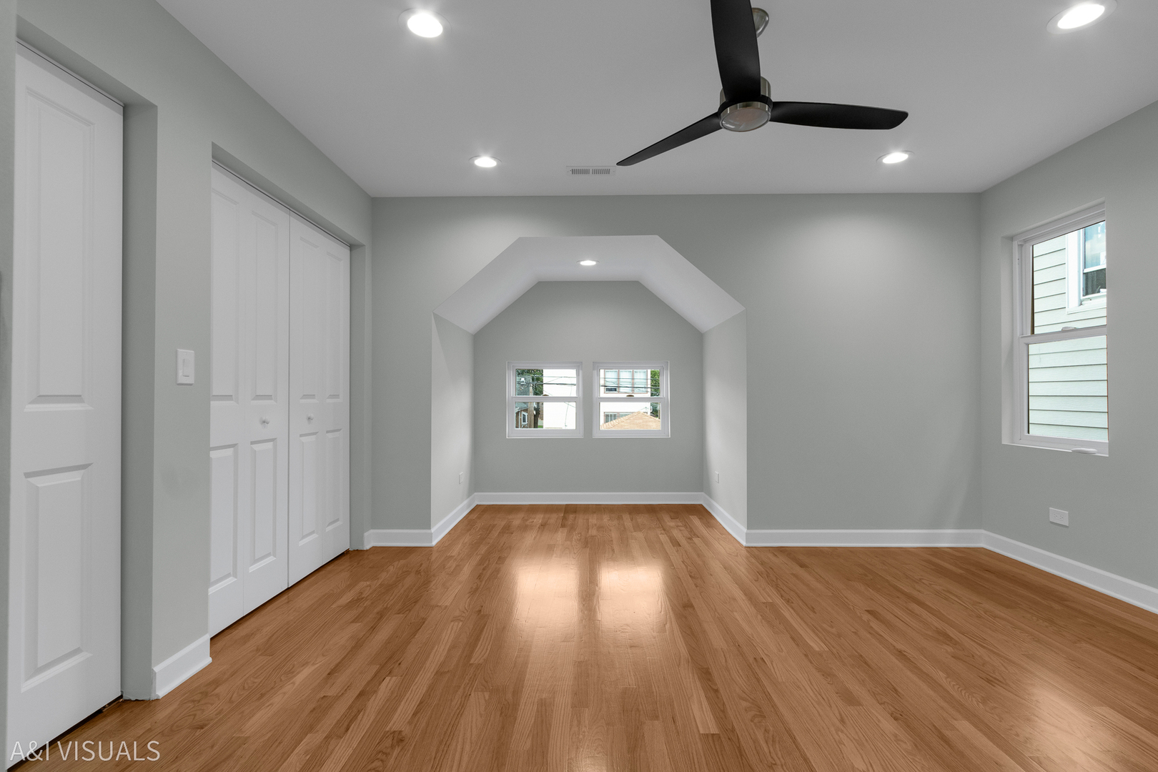 5841 N MEDINA Avenue, Chicago, IL 60646