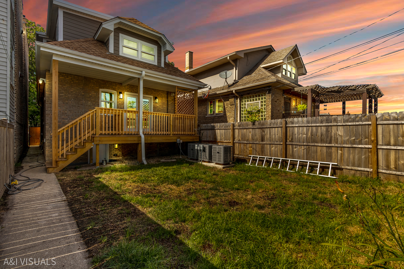 5841 N MEDINA Avenue, Chicago, IL 60646