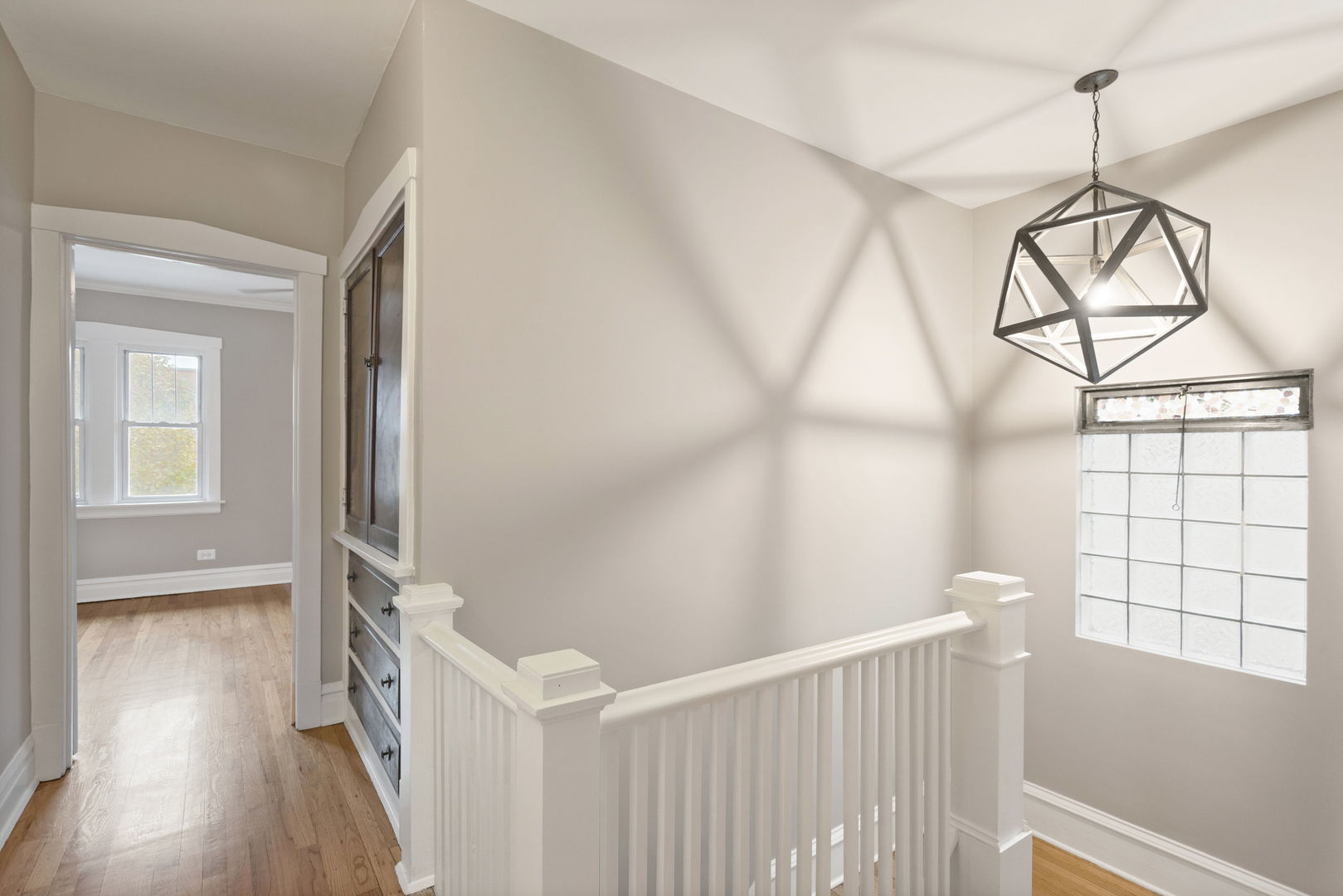 808 S Euclid Avenue, Oak Park, IL 60304