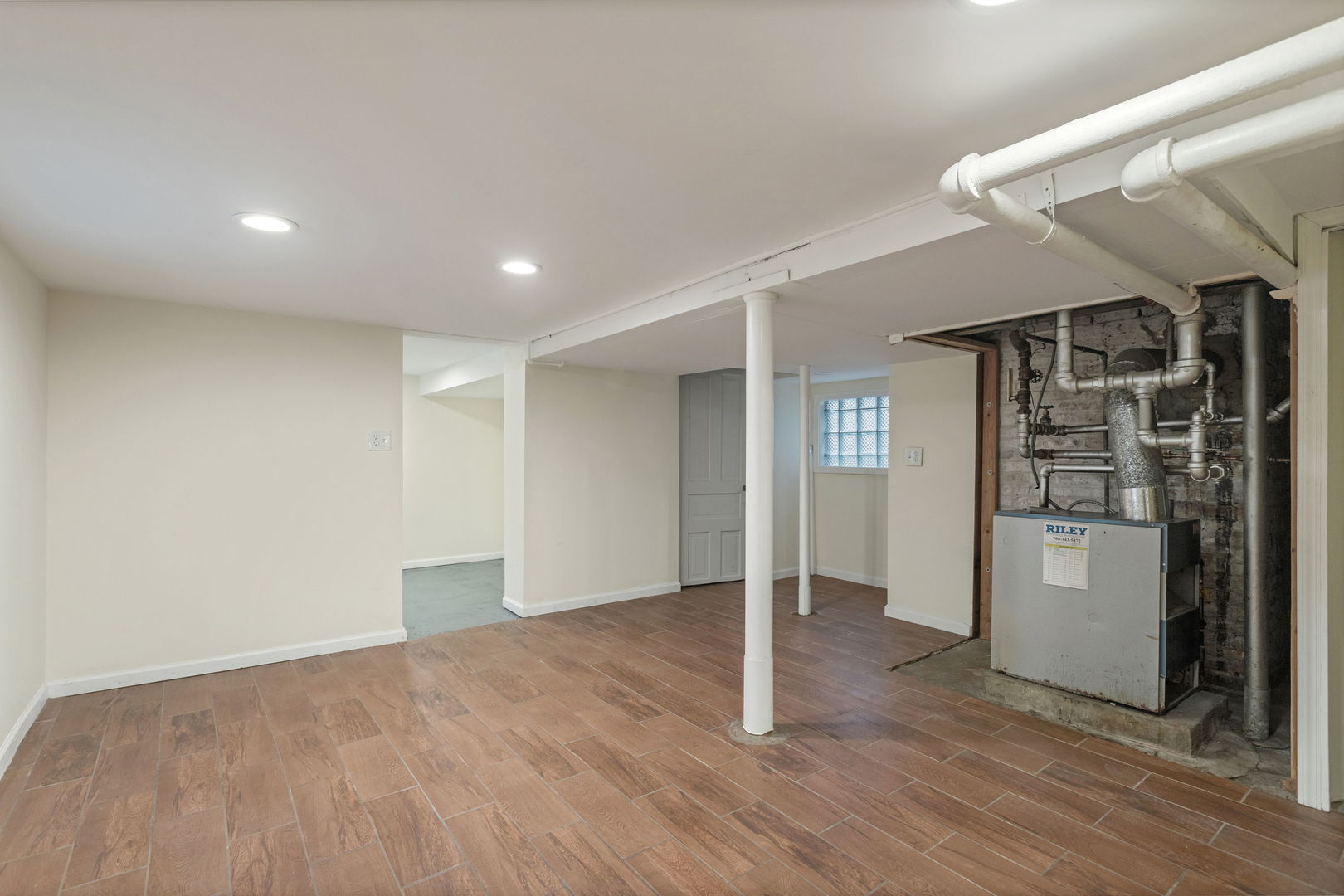 808 S Euclid Avenue, Oak Park, IL 60304