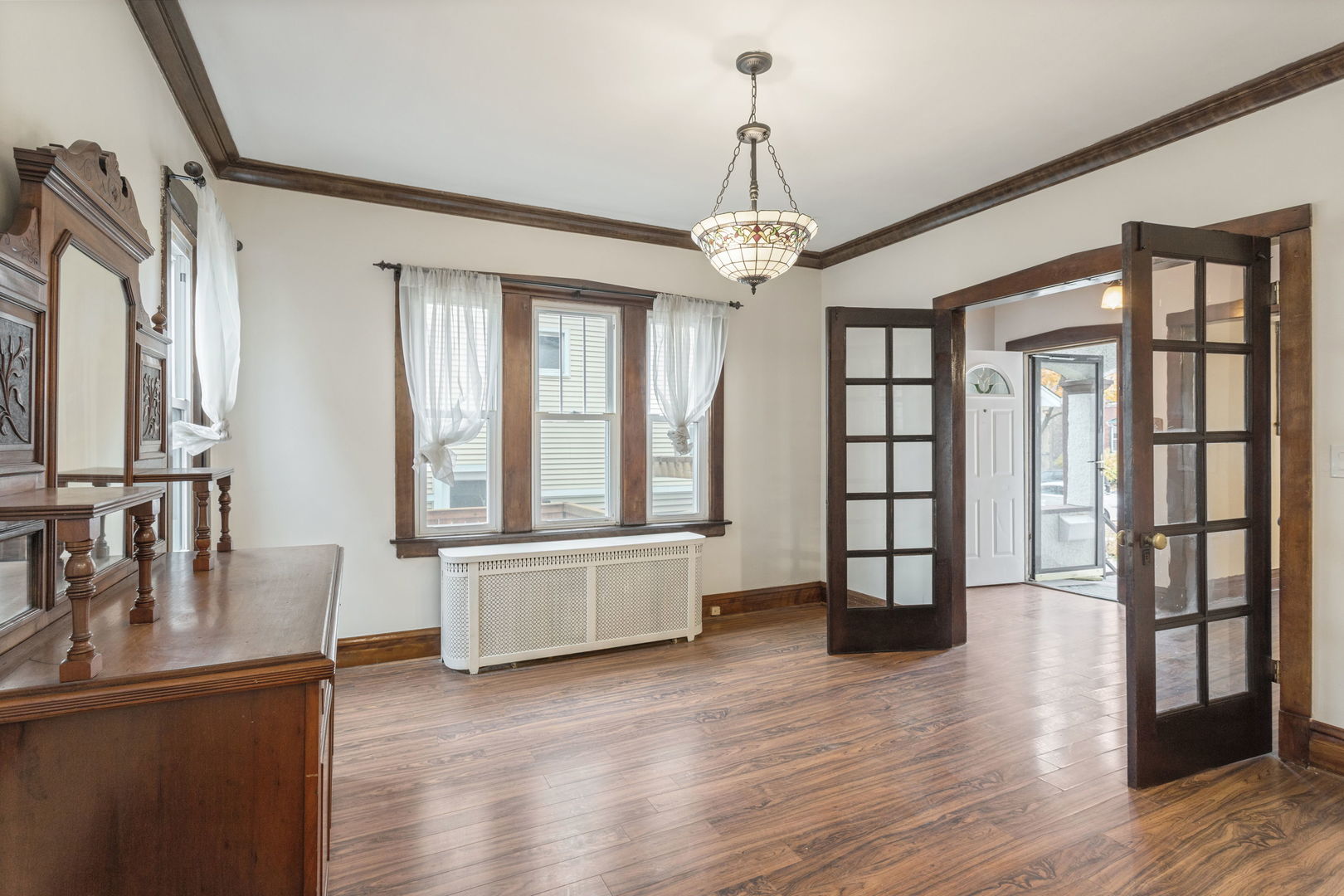 808 S Euclid Avenue, Oak Park, IL 60304