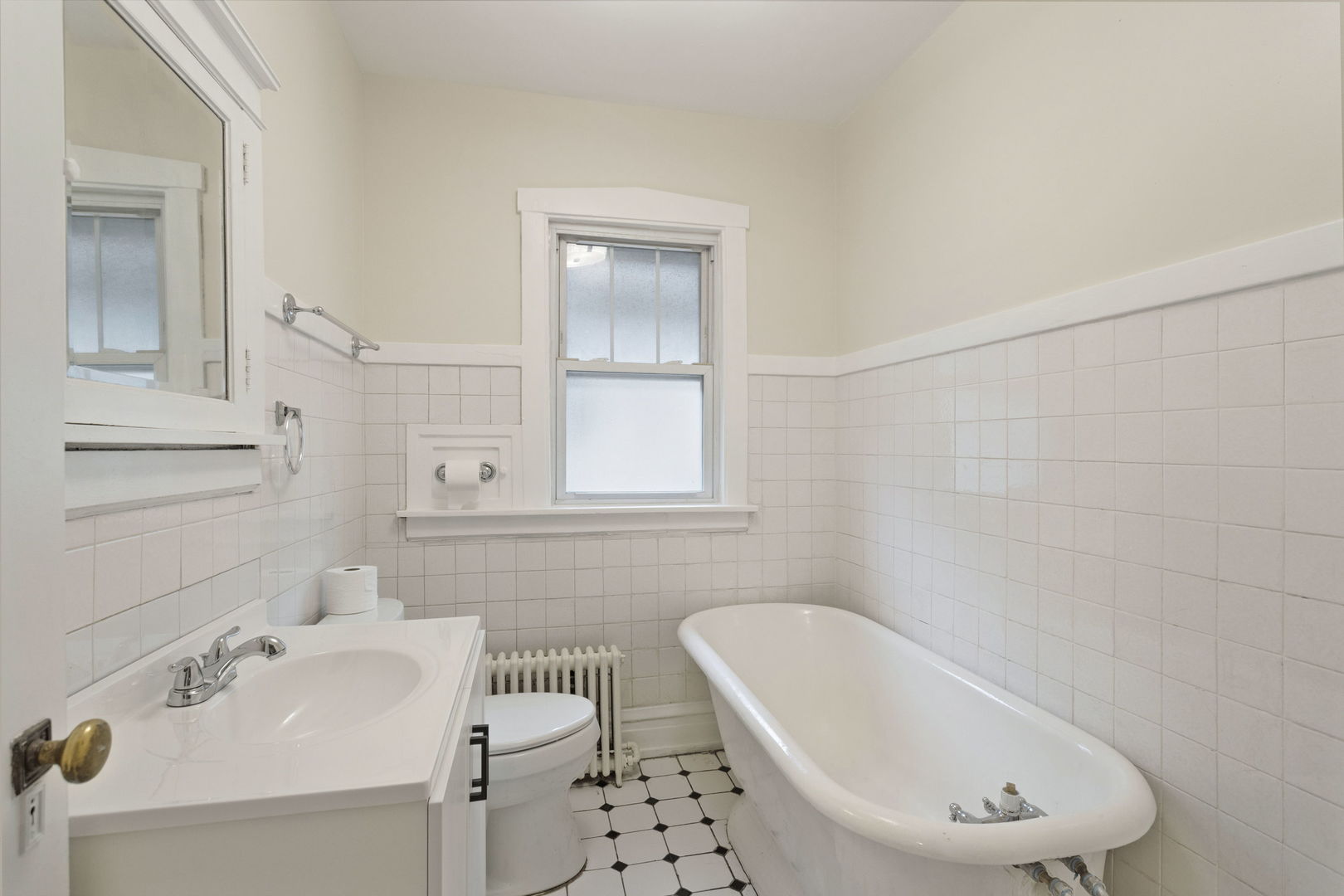 808 S Euclid Avenue, Oak Park, IL 60304