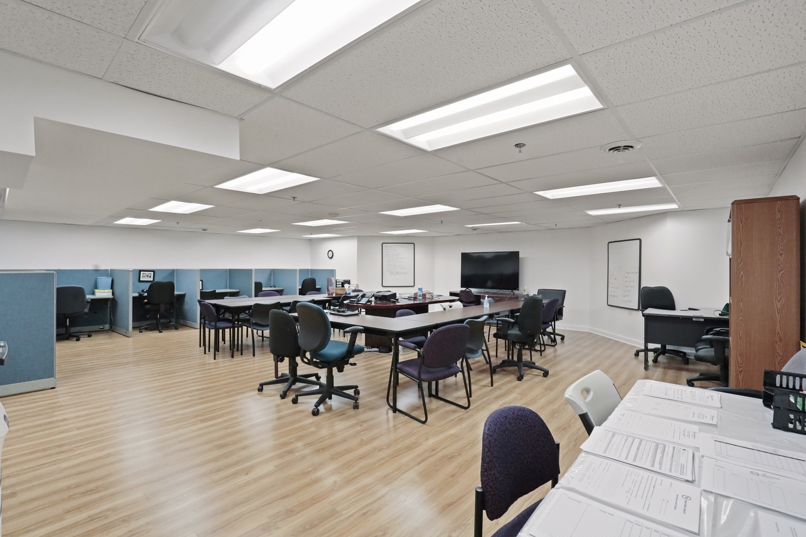 1N131 County Farm Road, Winfield, IL 60190