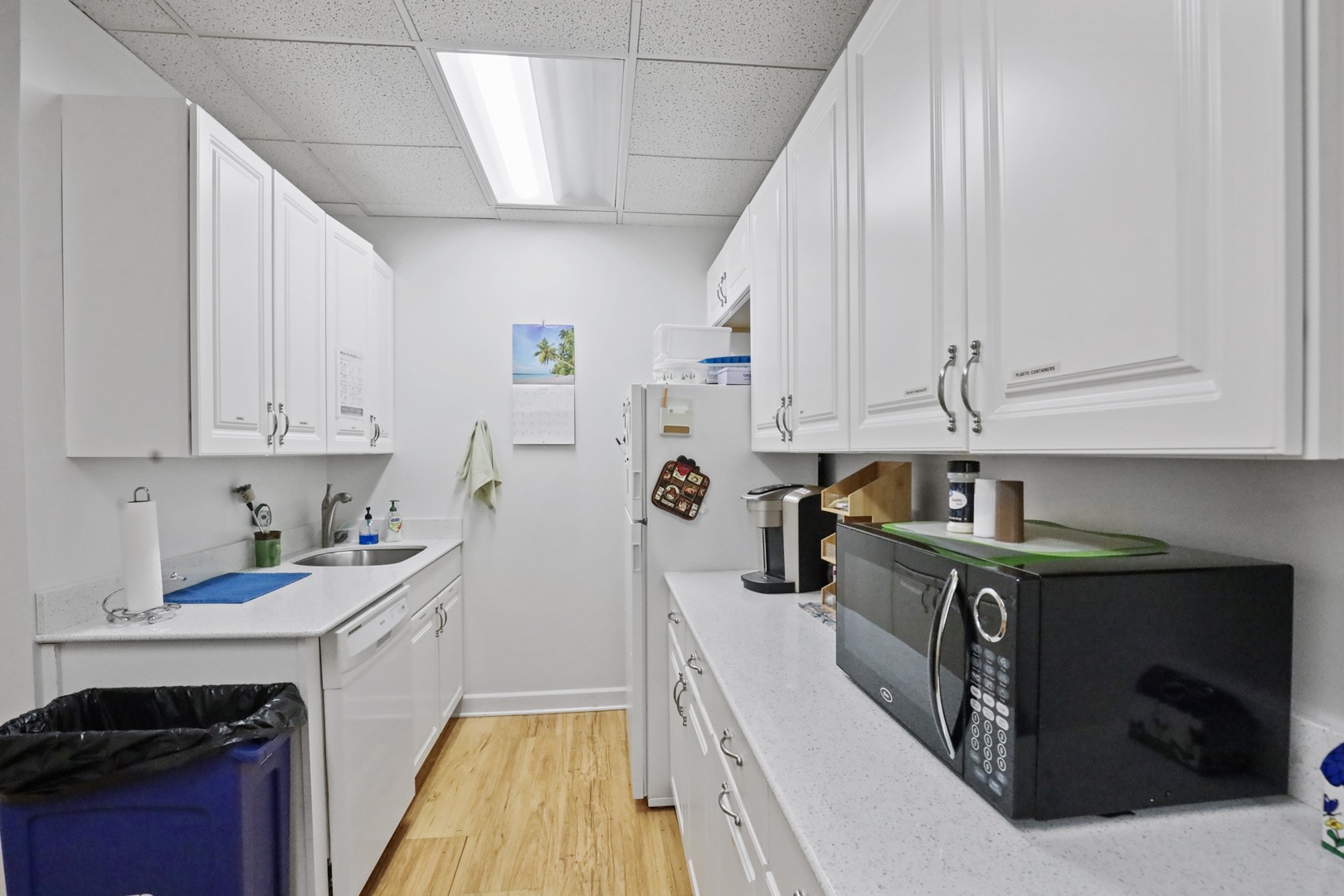 1N131 County Farm Road, Winfield, IL 60190