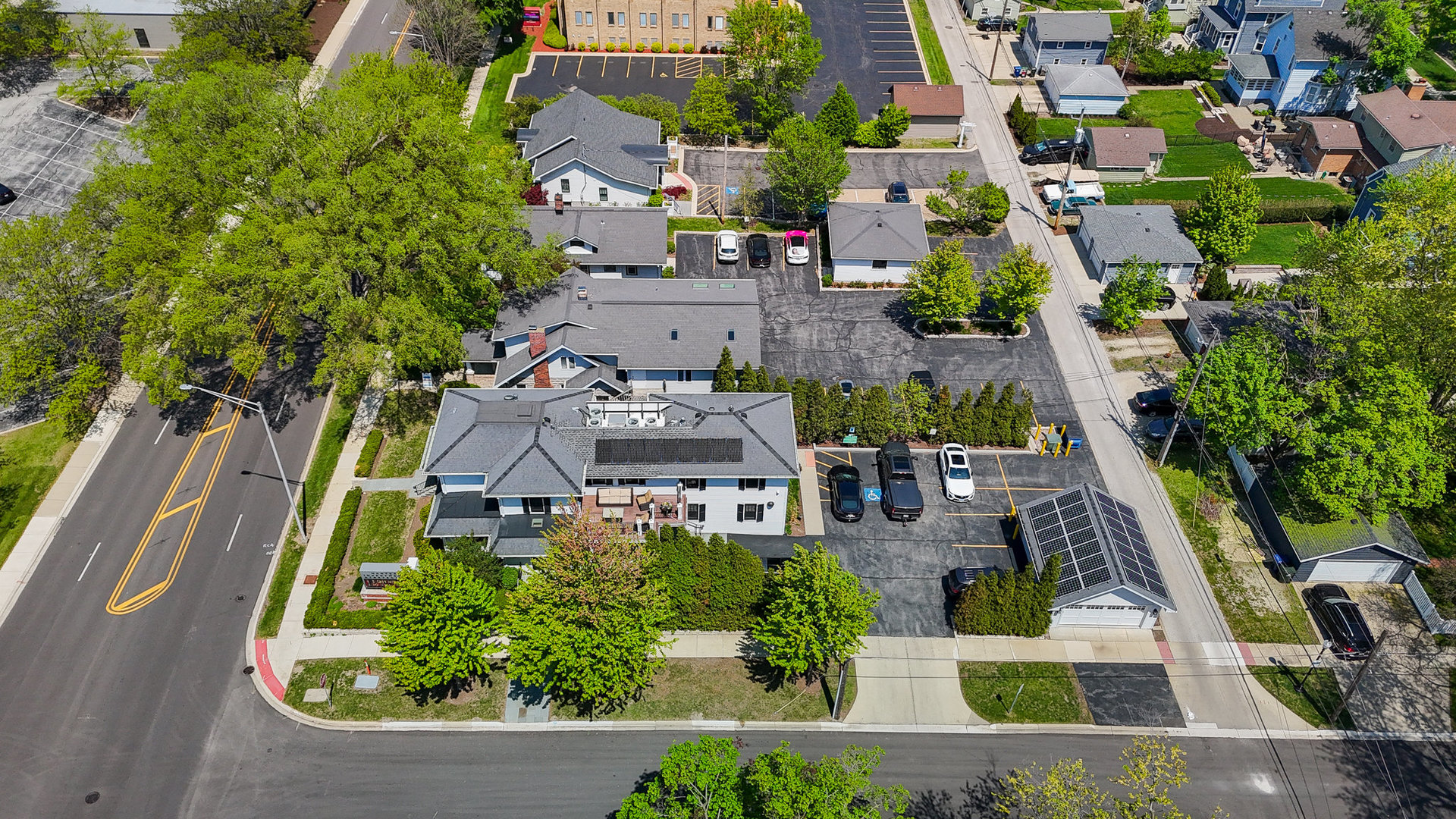 610 N Washington Street #2-1, Naperville, IL 60563