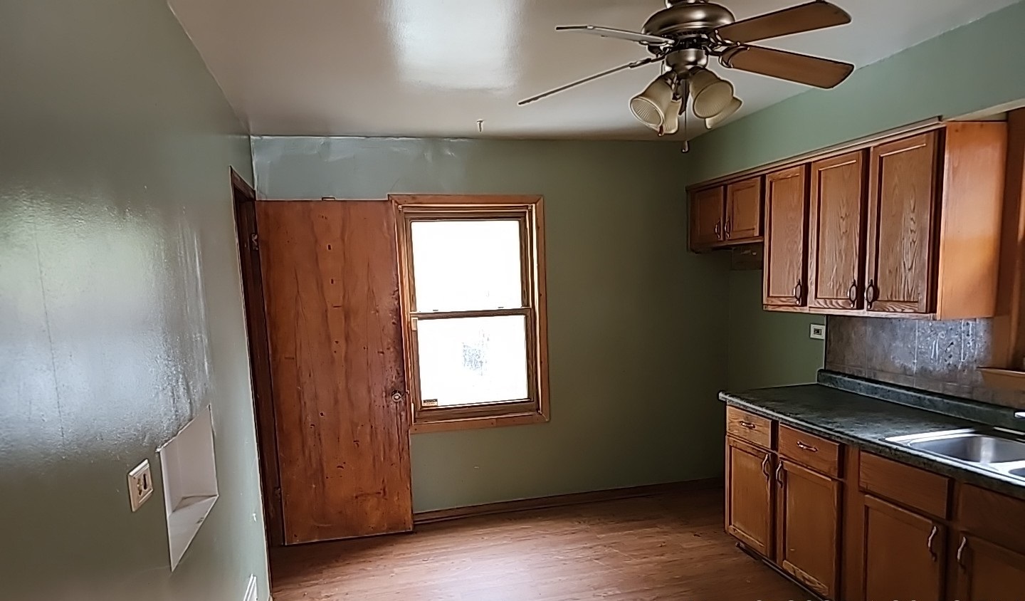 14309 S La Salle Street, Riverdale, IL 60827