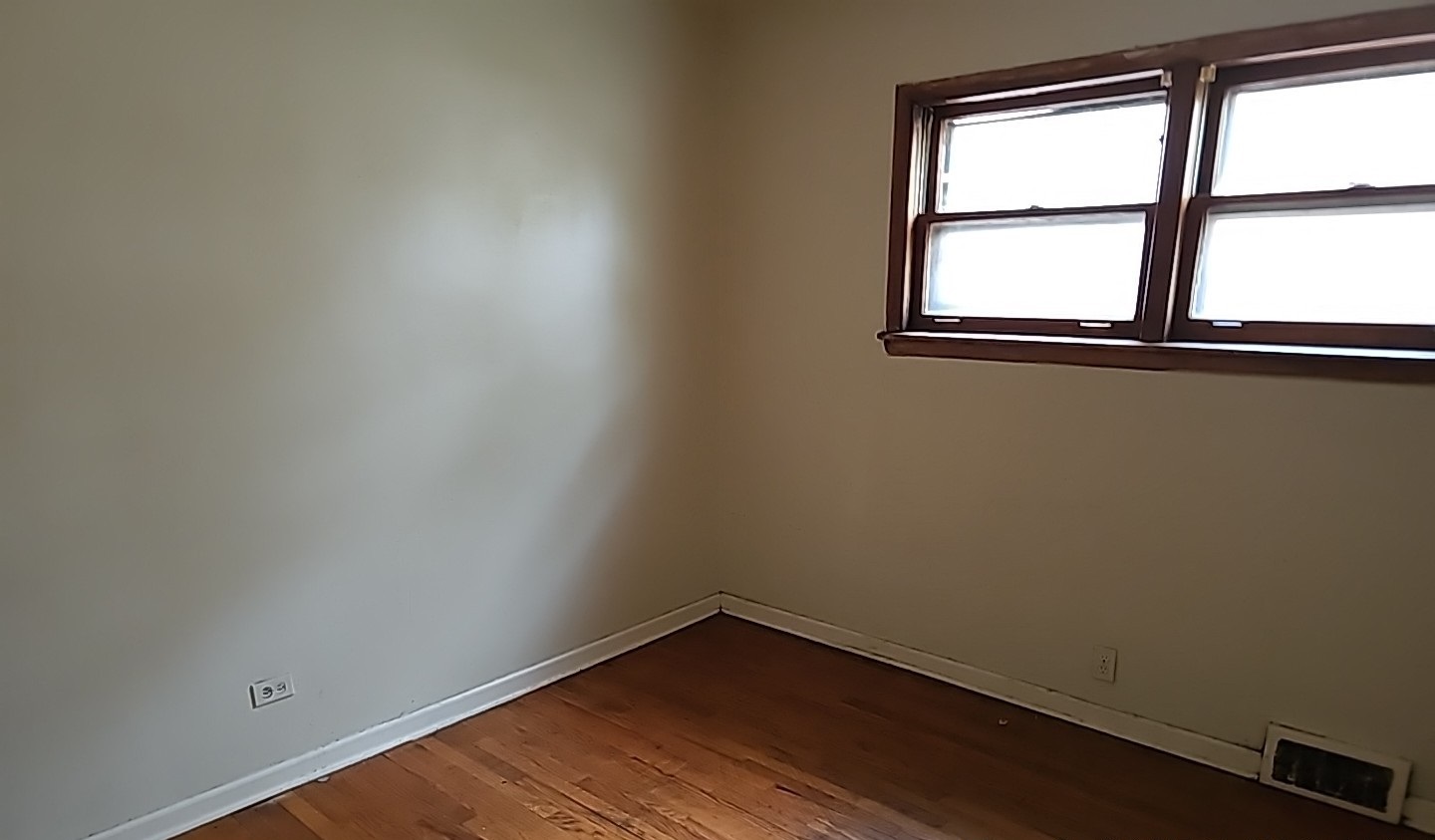 14309 S La Salle Street, Riverdale, IL 60827