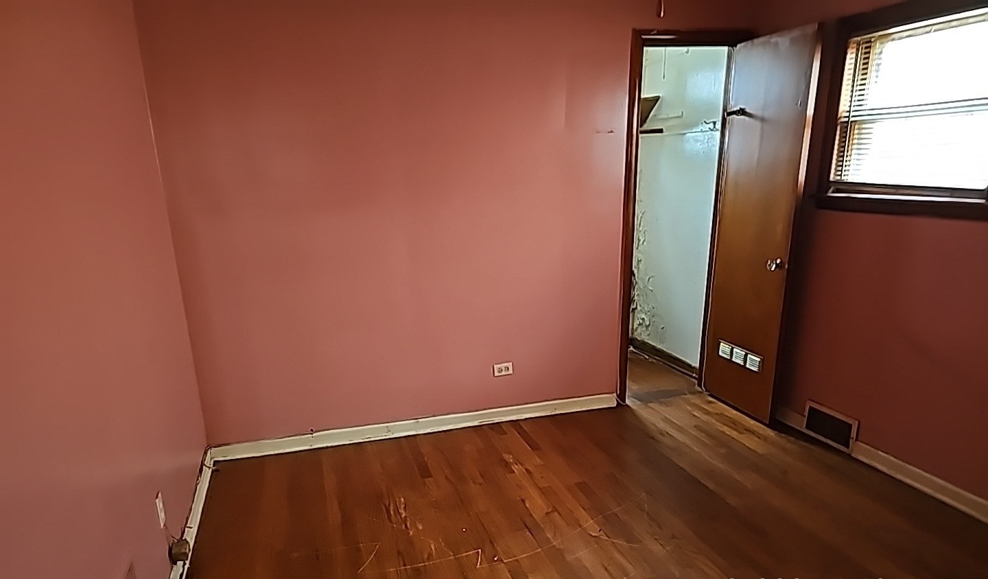 14309 S La Salle Street, Riverdale, IL 60827