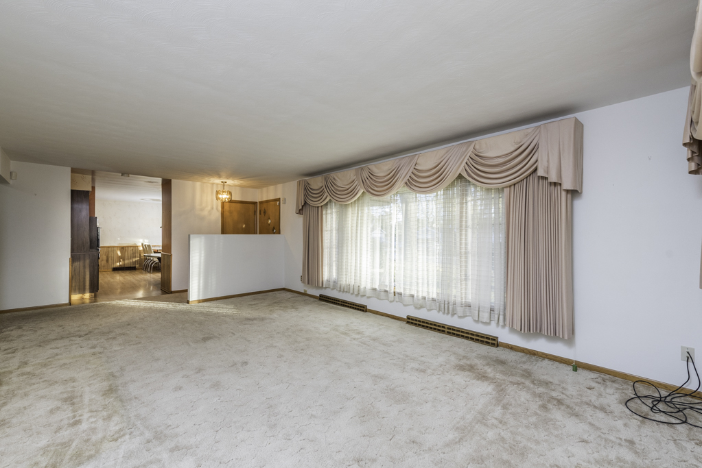 2217 Joanna Avenue, Zion, IL 60099