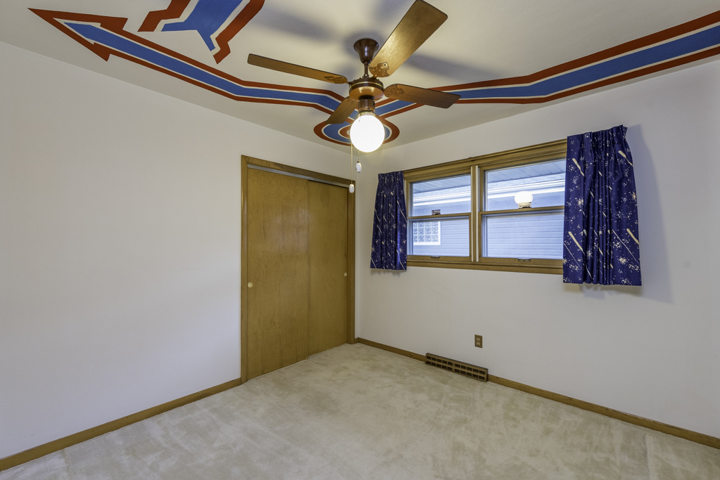 2217 Joanna Avenue, Zion, IL 60099