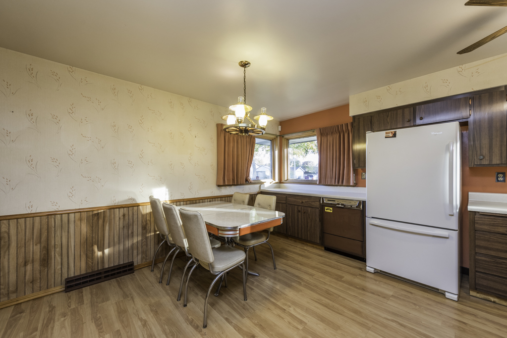 2217 Joanna Avenue, Zion, IL 60099