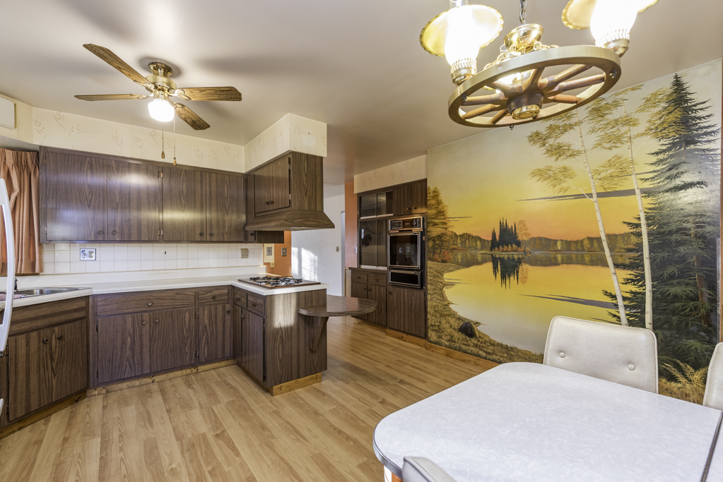 2217 Joanna Avenue, Zion, IL 60099