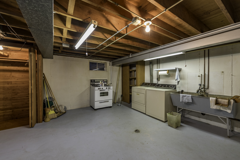 2217 Joanna Avenue, Zion, IL 60099