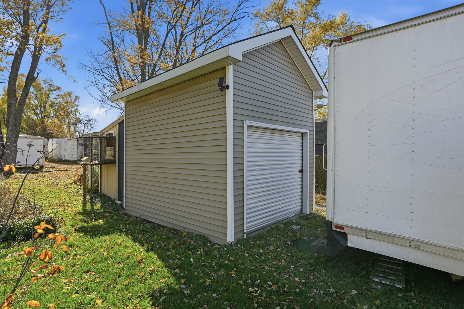 3725 W 105th Avenue, Crown Point, IN 46307