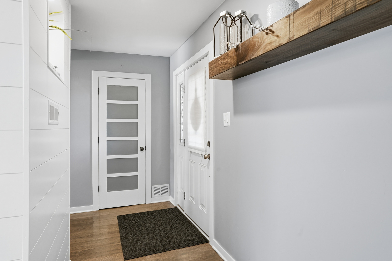 3725 W 105th Avenue, Crown Point, IN 46307