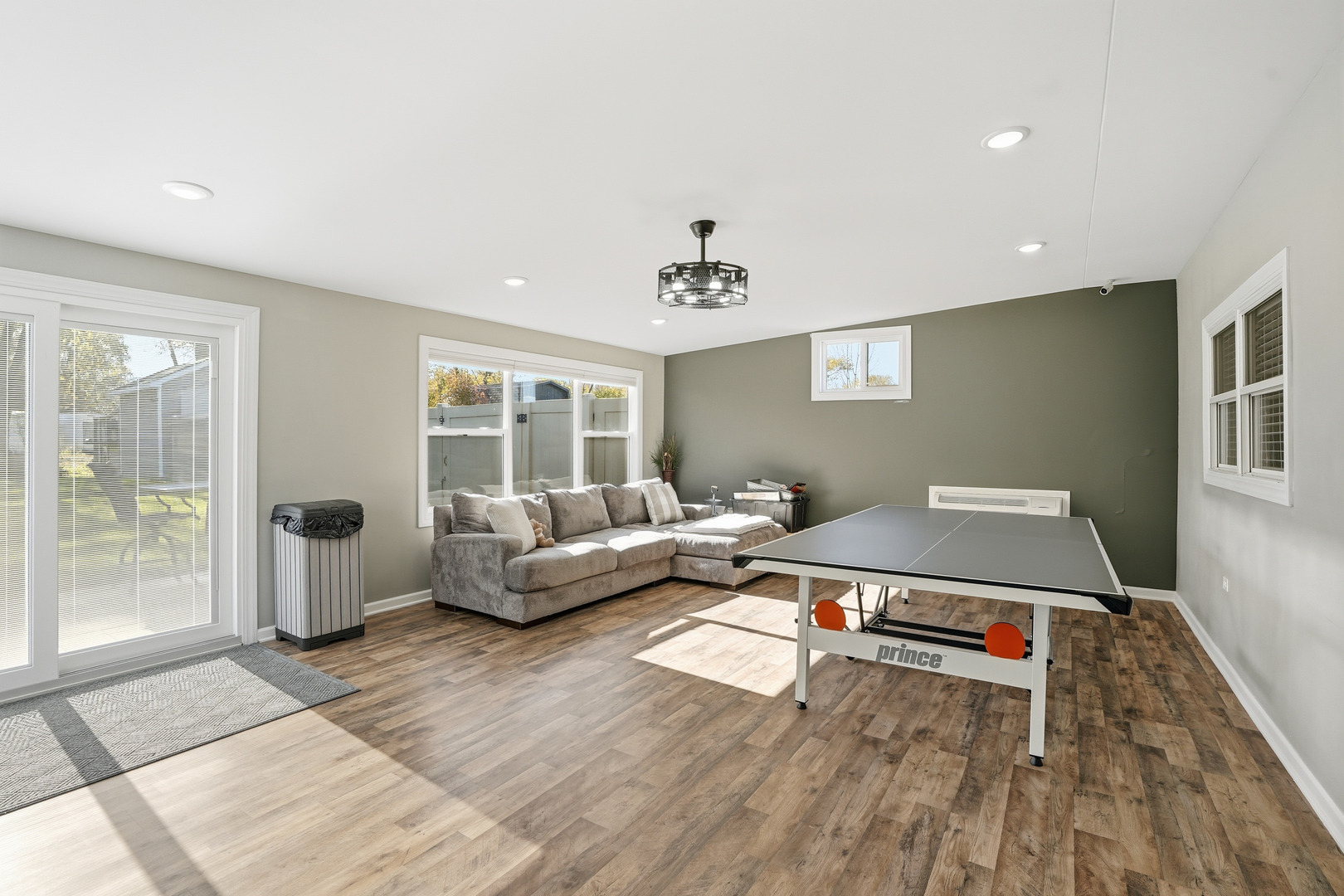 3725 W 105th Avenue, Crown Point, IN 46307