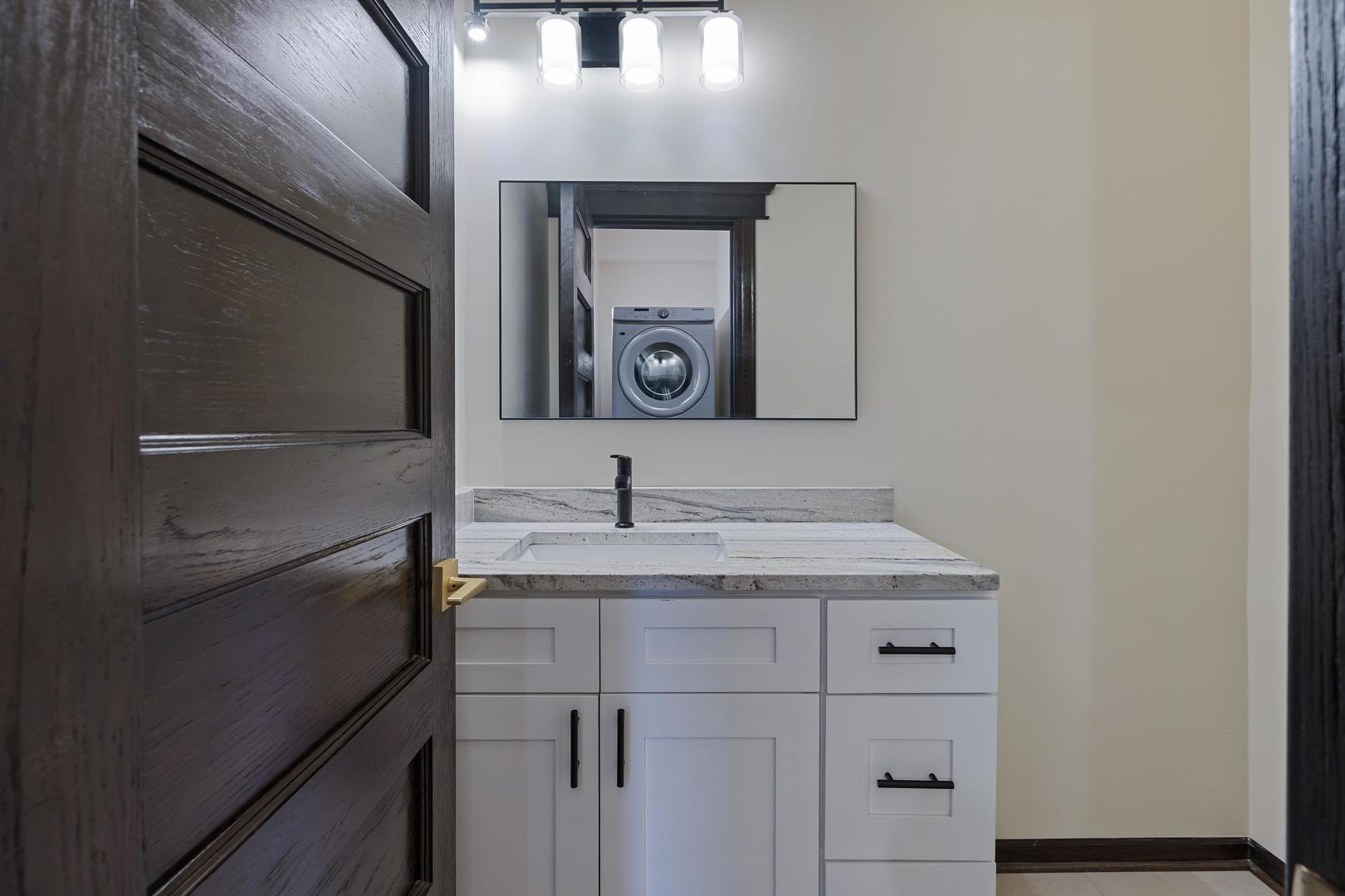 442 E 48th Street #1E, Chicago, IL 60615