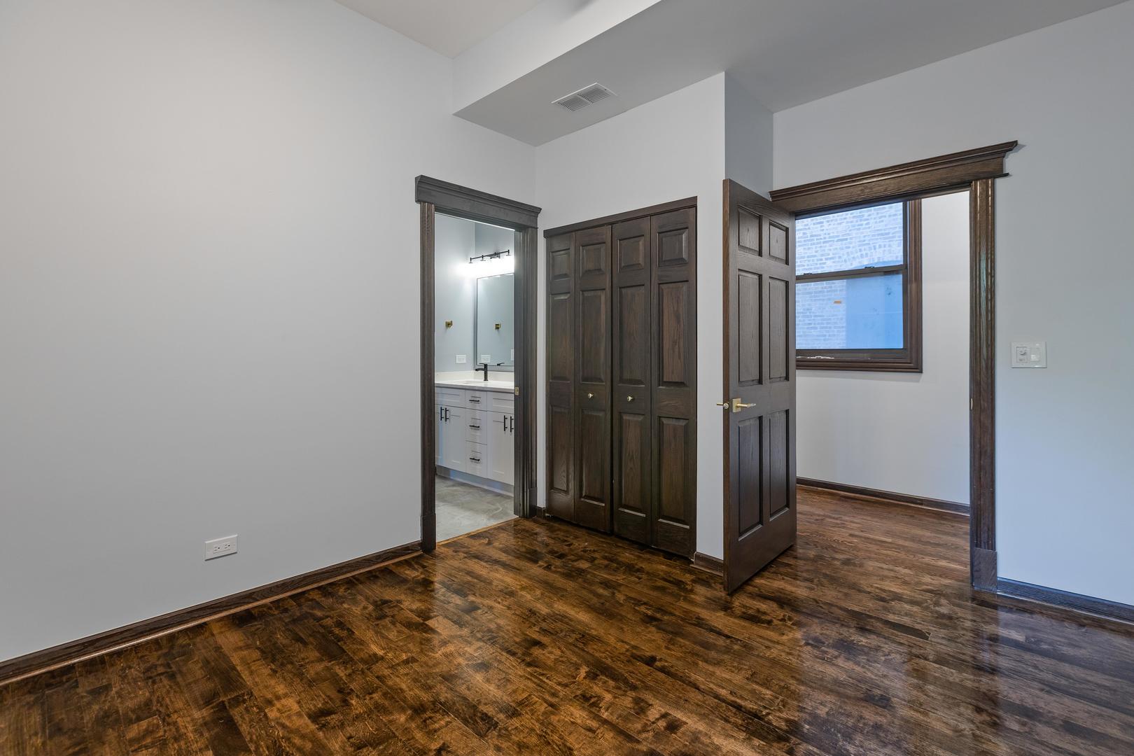 442 E 48th Street #1E, Chicago, IL 60615