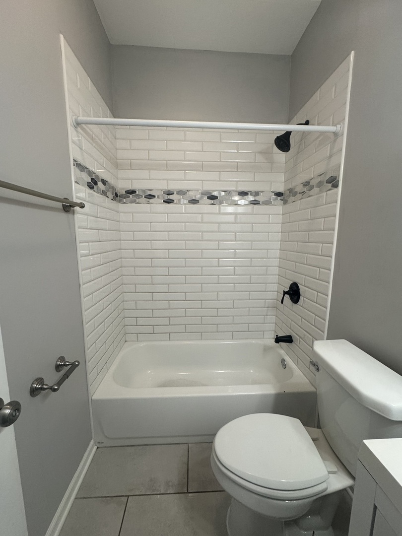 1630 S Washtenaw Avenue #M, Chicago, IL 60608