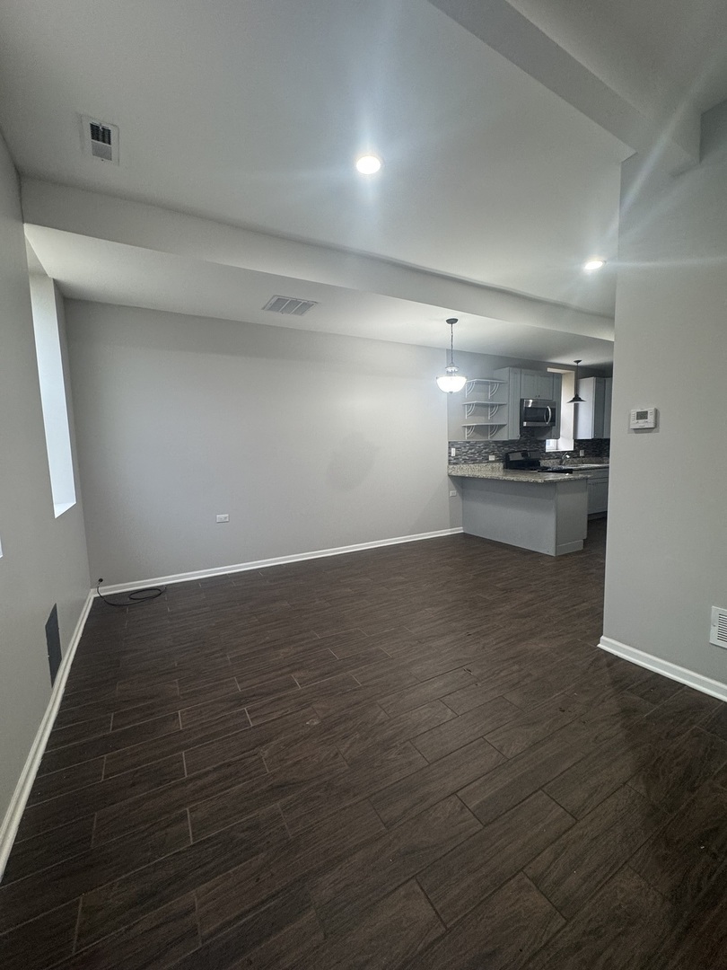 1630 S Washtenaw Avenue #M, Chicago, IL 60608