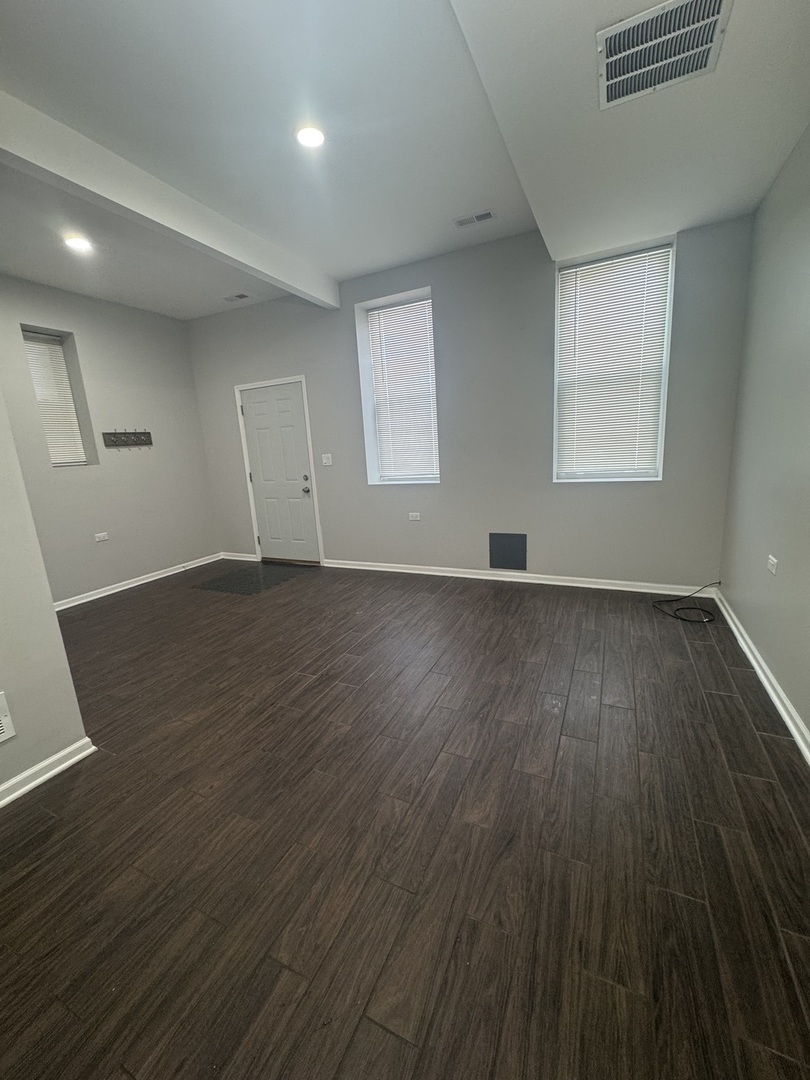 1630 S Washtenaw Avenue #M, Chicago, IL 60608